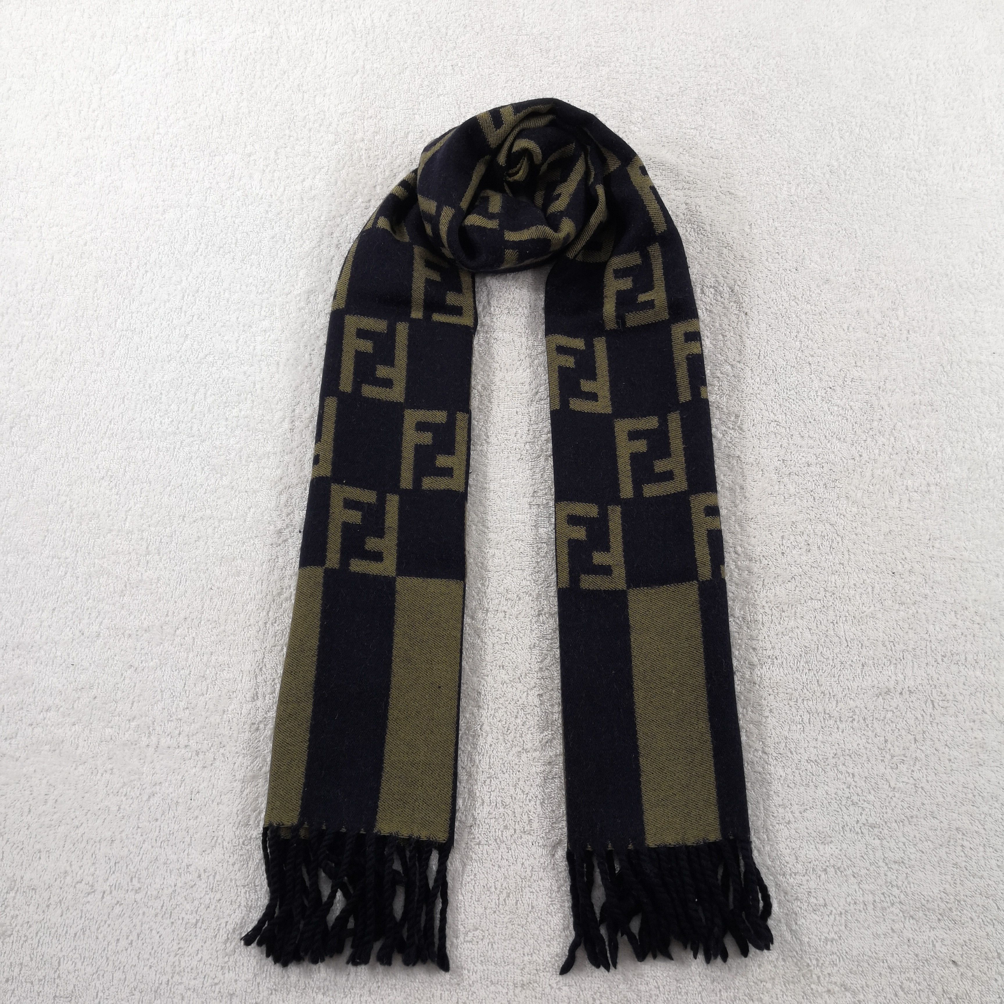 Fendi Vintage Fendi Scarf Wool Fendi Zucca FF Monogram Scarves. Size ONE SIZE - 1 Thumbnail
