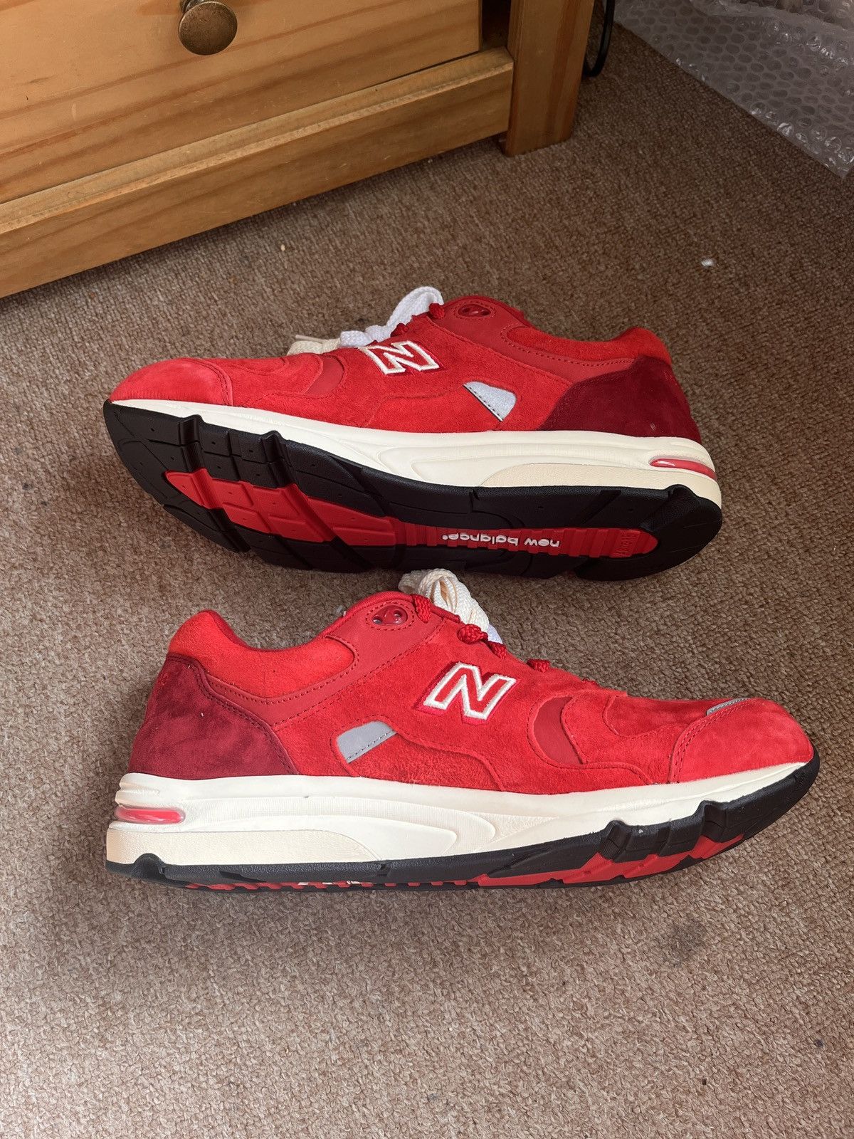 Kith × New Balance Kith/New Balance 1700 ‘Toronto Red’ - US 8 Size US 8 / EU 41 - 2 Thumbnail