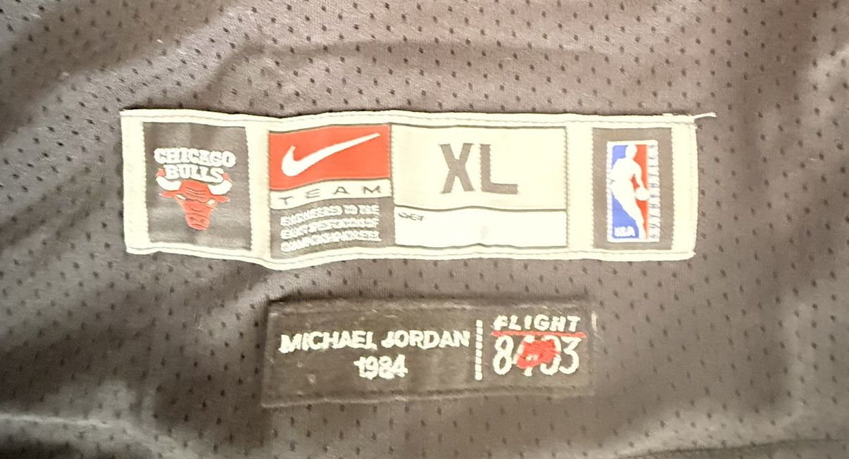 Nike Michael Jordan Chicago Bulls Stitched Jersey Size US XL / EU 56 / 4 - 3 Thumbnail