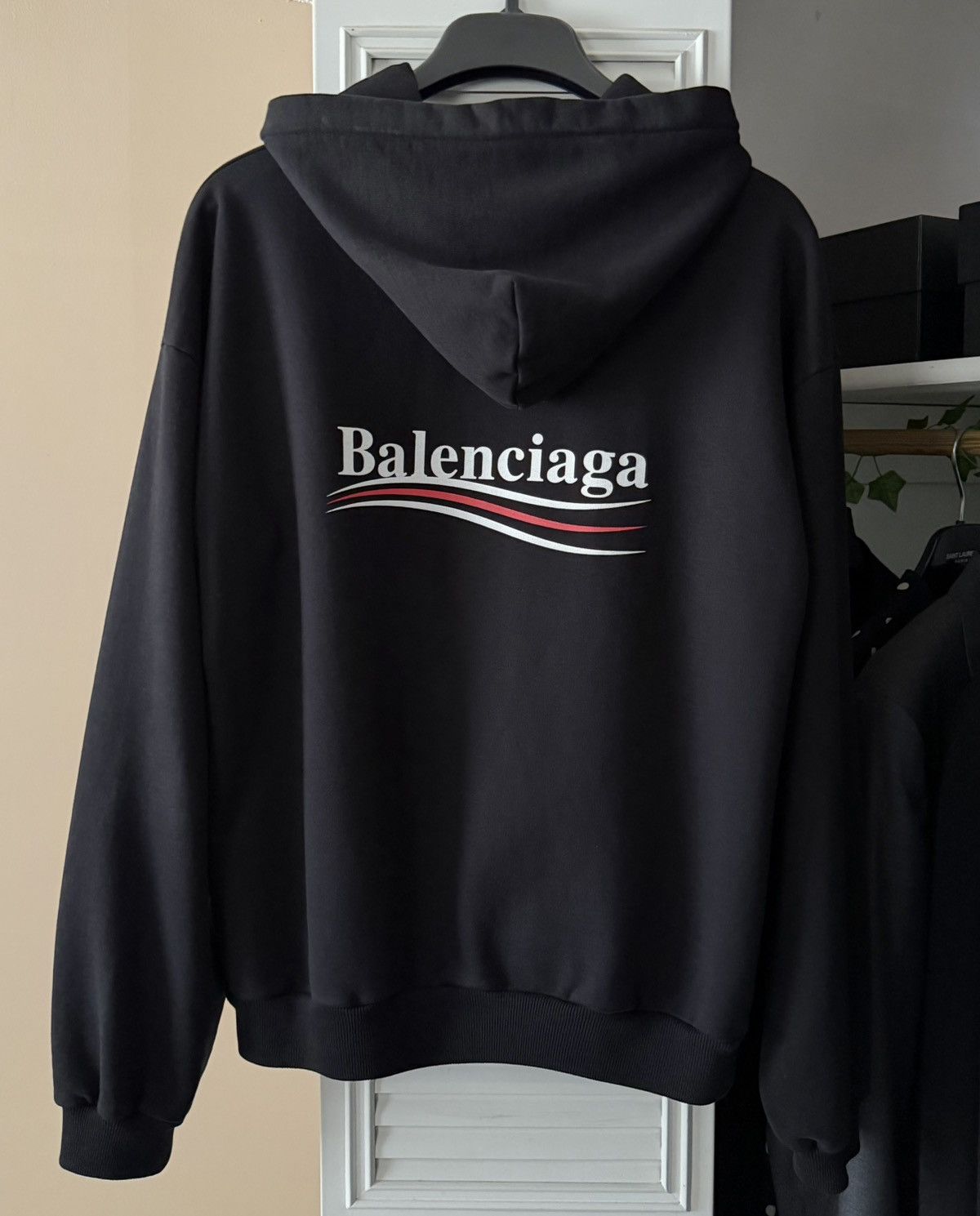 Balenciaga Balenciaga logo hoodie in black Size US L / EU 52-54 / 3 - 2 Thumbnail