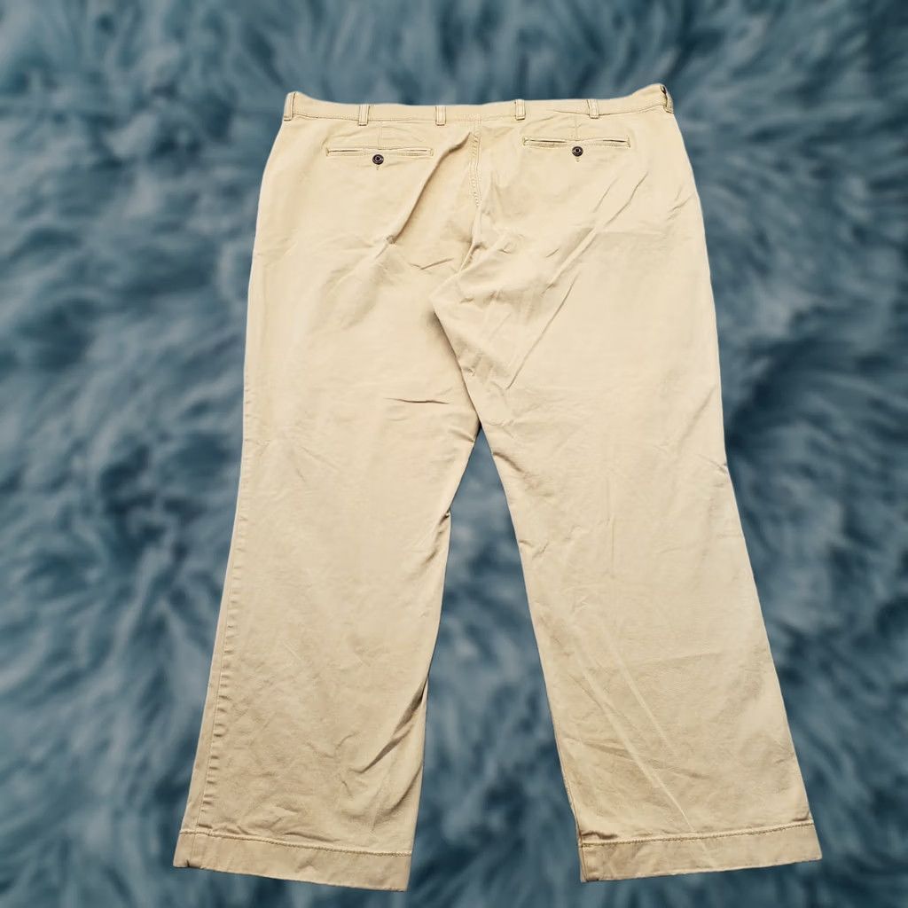 Vintage L.L. Bean Mens Chino Pants: 44 Tan Cotton Slacks Stretch Low Waist Standard Fit, Inseam 30, Flat Front, Regular, 40" Outseam, Vintage: No Size US 44 / EU 60 - 1 Thumbnail