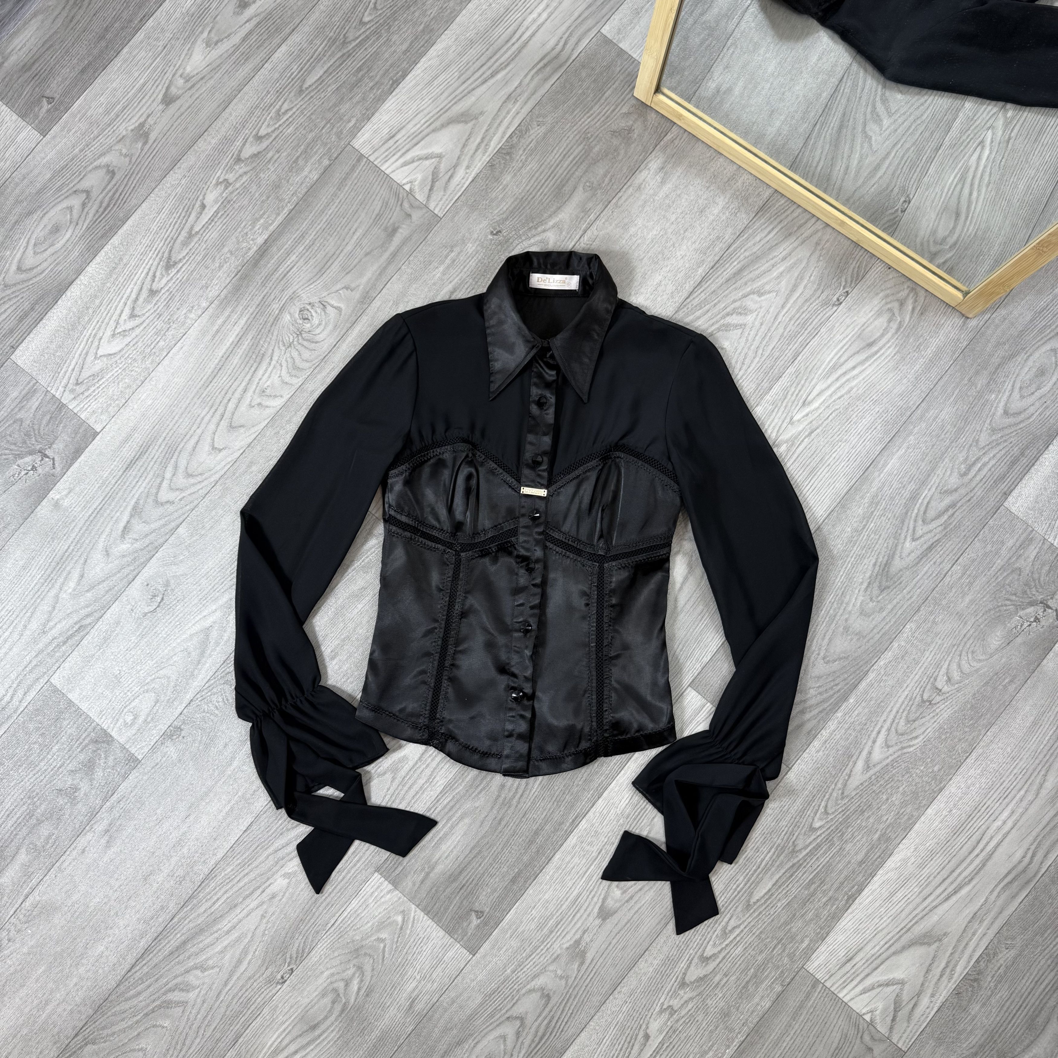 Vintage Vintage Corset Button Up Blouse Women's Black Top S Size S / US 4 / IT 40 - 1 Thumbnail