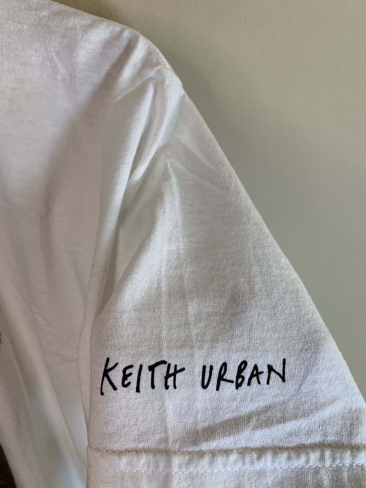 Band Tees *RARE* Keith Urban Light The Fuse Tour 2013 Band Art T-Shirt Size US M / EU 48-50 / 2 - 3 Thumbnail