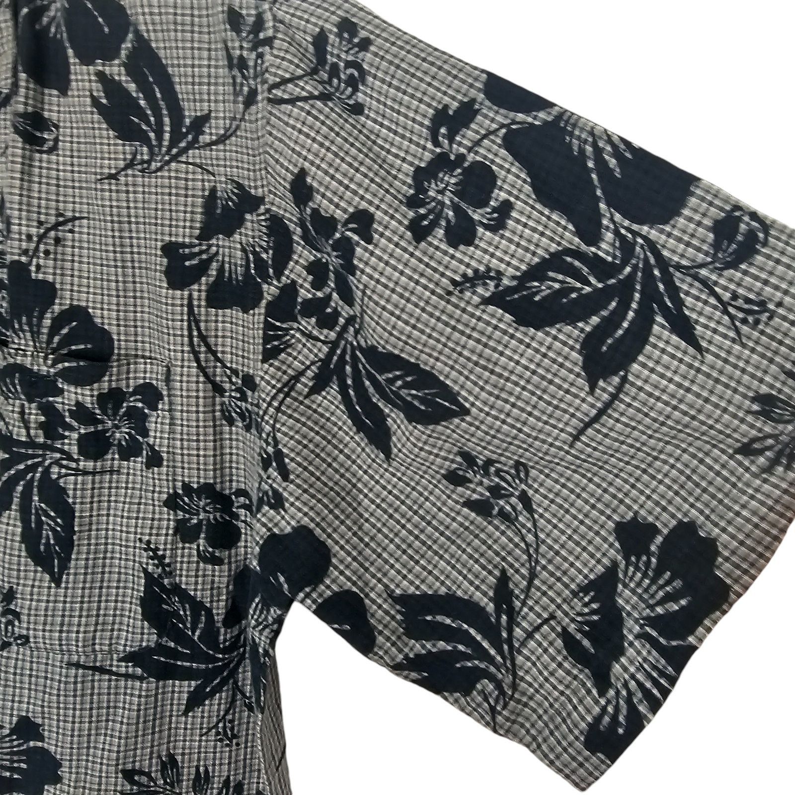 Bugle Boy Bugle Boy Mens Plaid Floral Shirt Button Shirt Sz L Hawaiian Size US L / EU 52-54 / 3 - 4 Thumbnail