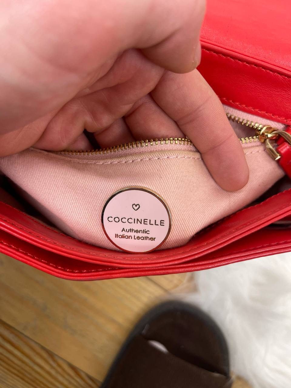 Other Coccinelle Leather Crossbody Bag Red Gold Logo Italy Size ONE SIZE - 5 Thumbnail