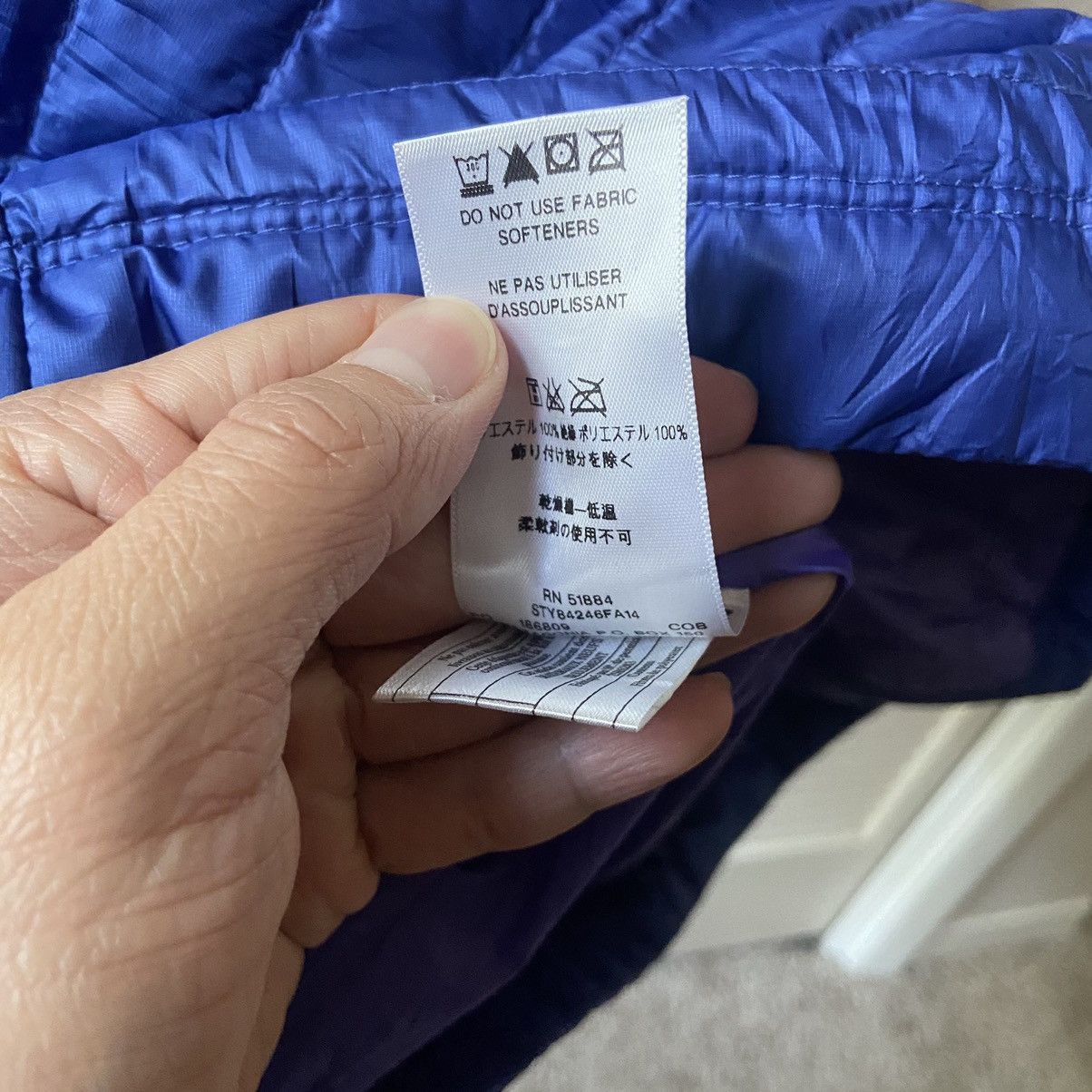 Patagonia Patagonia Nano Puff Blue Puffer Vest Jacket Primaloft Size XS / US 0-2 / IT 36-38 - 9 Thumbnail