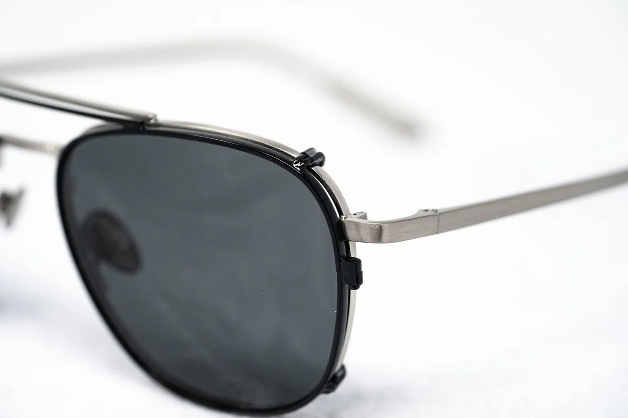 Dior Kris Van Assche Sunglasses Rectangular Black and Grey Size ONE SIZE - 8 Thumbnail
