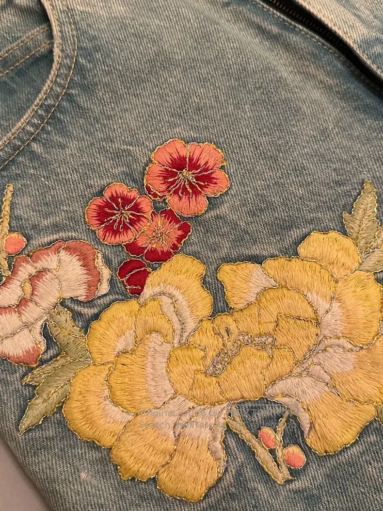 Gucci Gucci Heavy industry embroidered denim skirt Size 25" / US 0 / IT 36 - 6 Thumbnail