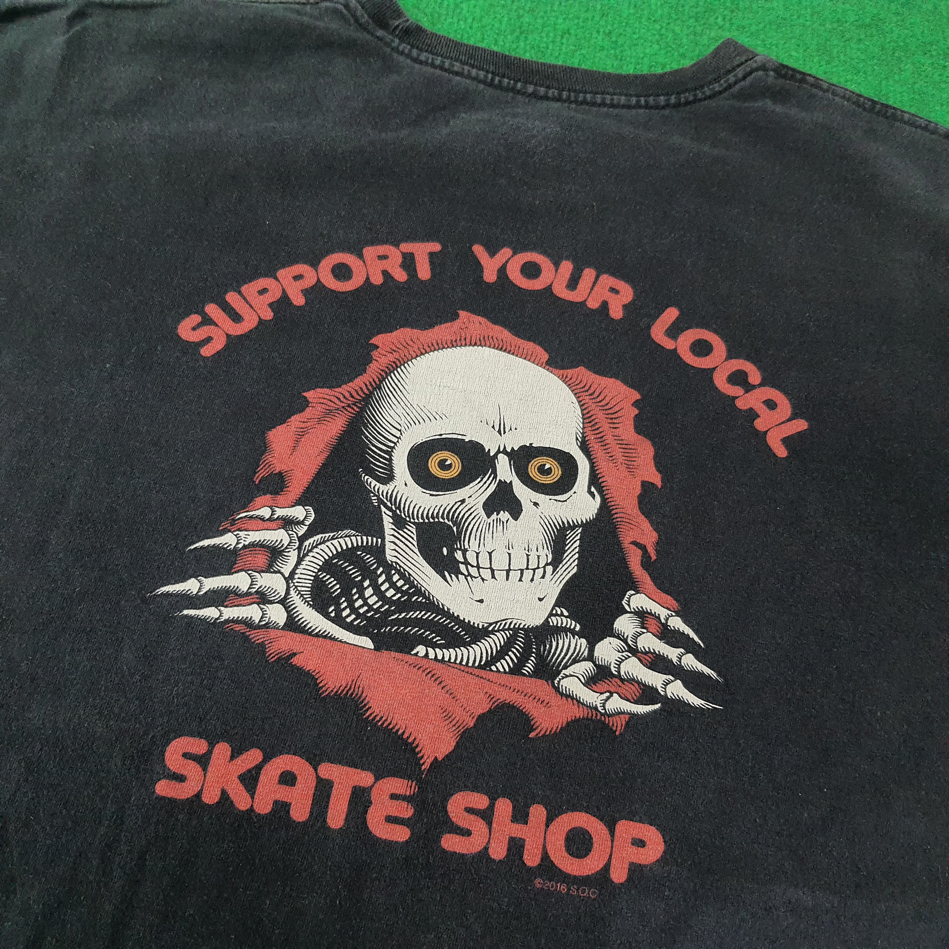 Powell Peralta Vintage Powell Peralta Skate Shop Tshirt C259N41 Size US XL / EU 56 / 4 - 2 Thumbnail