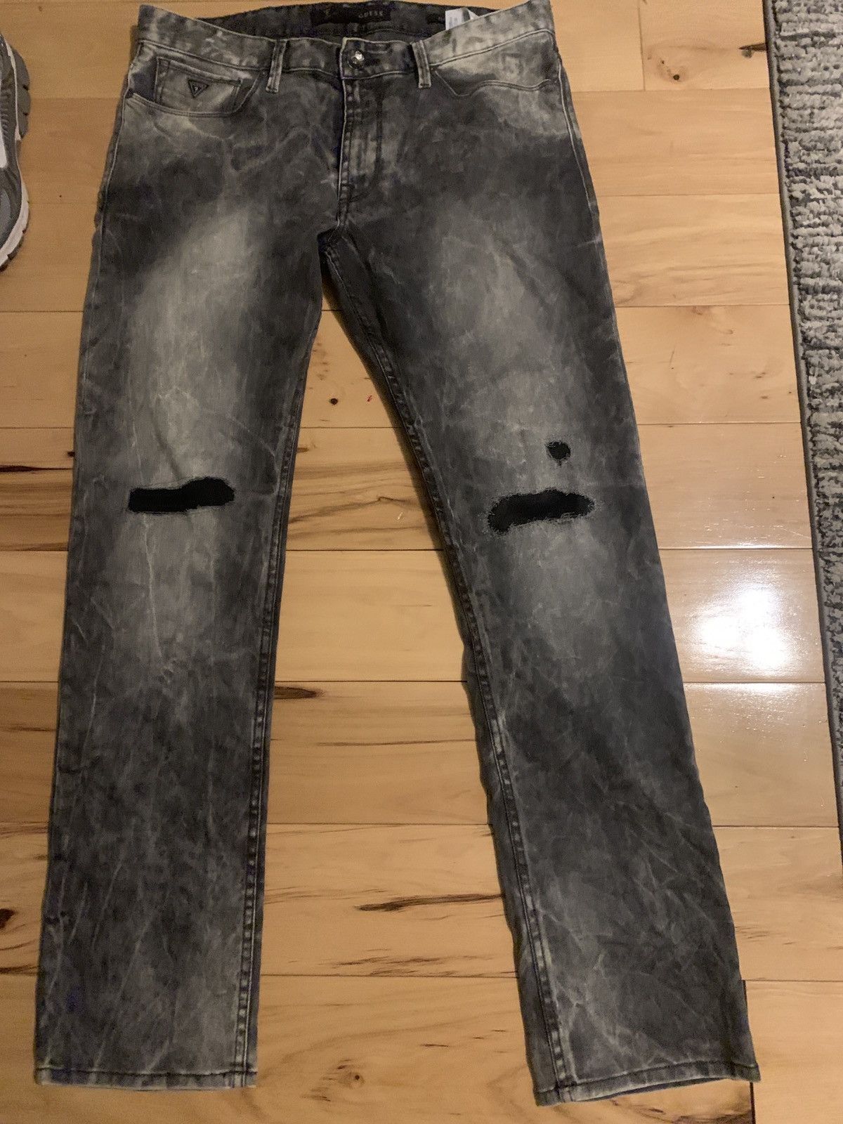 Guess Grey washed guess jeans Size US 34 / EU 50 - 1 Thumbnail