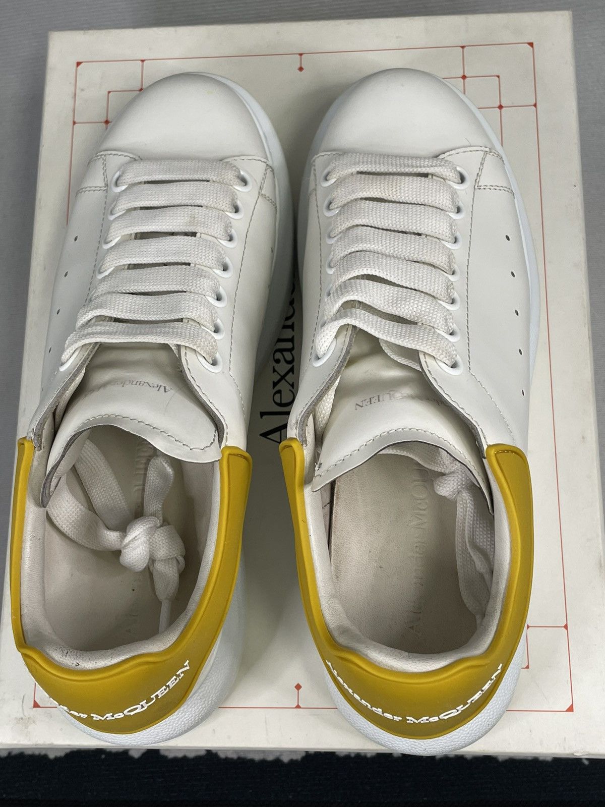 Alexander McQueen Alexander McQueen Oversized Sneaker Size US 7.5 / IT 37.5 - 10 Thumbnail