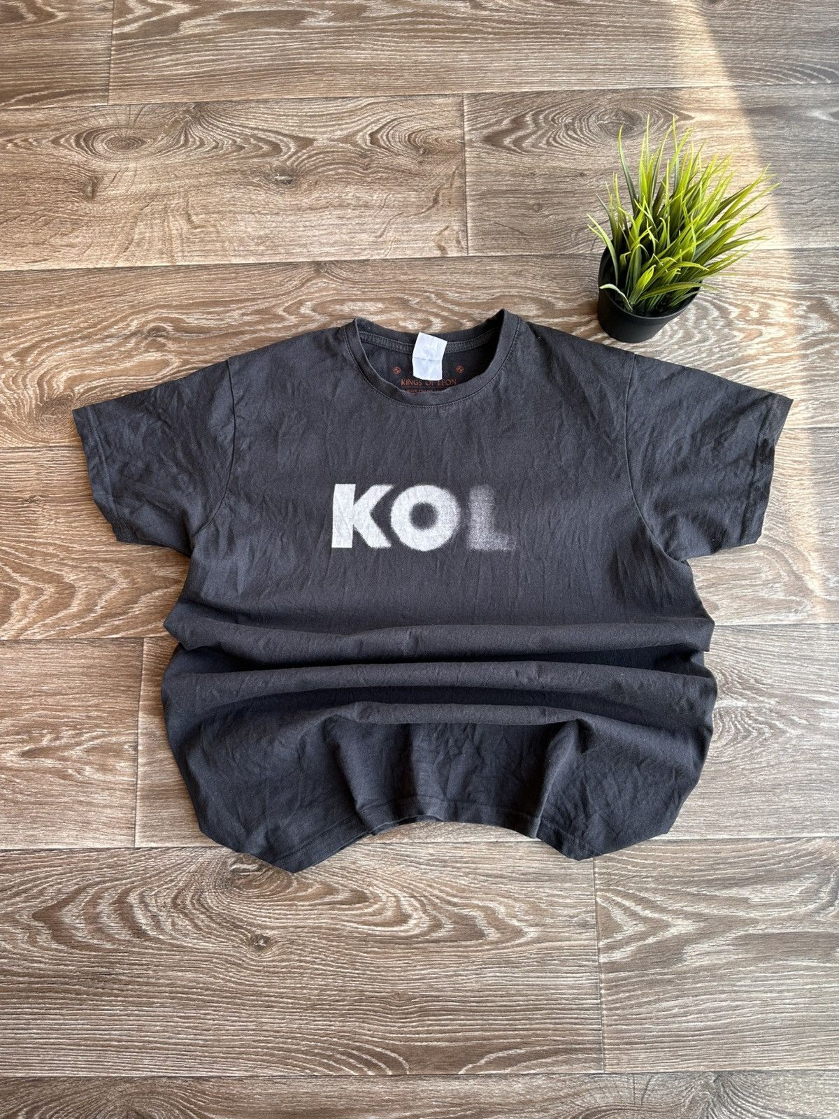 Band Tees 🔥 Kings of Leon When You See Yourself Rock Band T Shirt USA Size US L / EU 52-54 / 3 - 1 Thumbnail