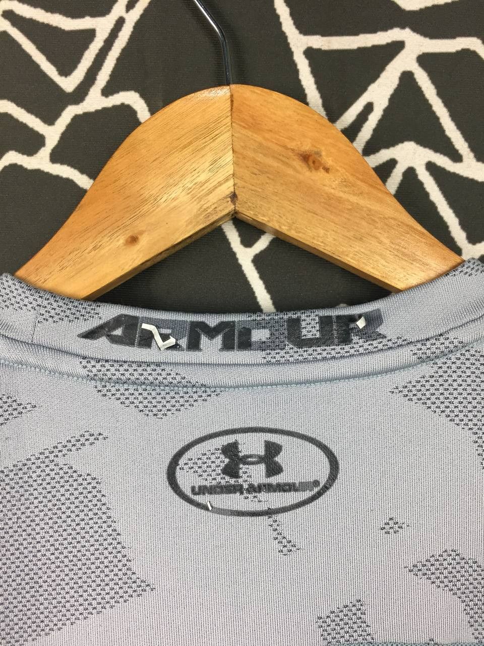 Under Armour Under Armour Pixel Camo HeatGear Long Sleeve Compression Tee Size US S / EU 44-46 / 1 - 7 Thumbnail