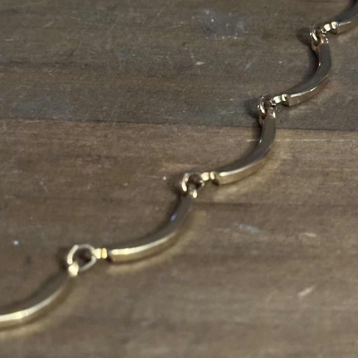 Vintage Vintage gold tone curved link necklace Size ONE SIZE - 3 Thumbnail