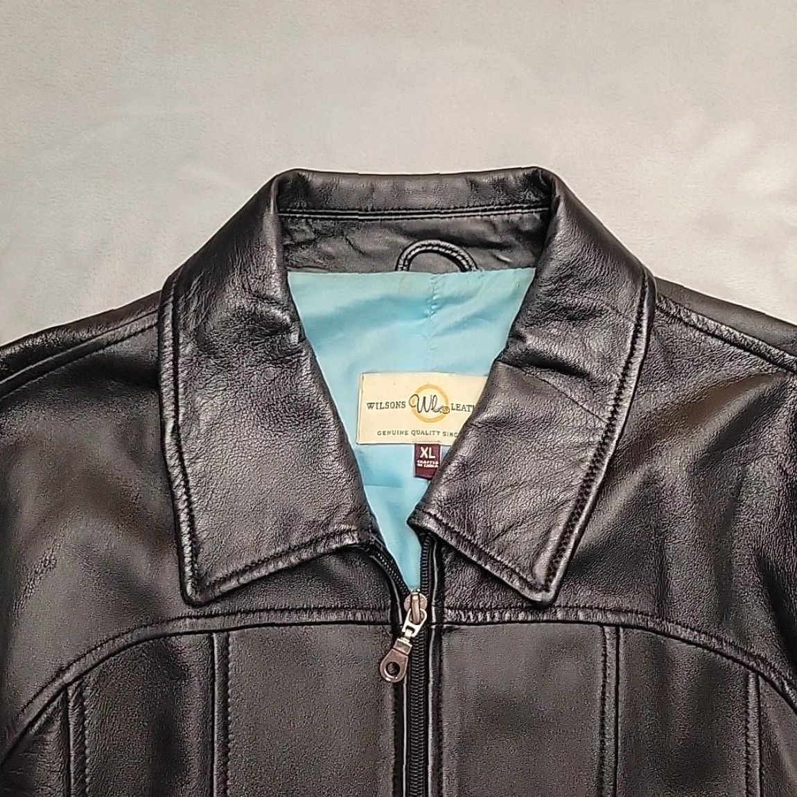 Vintage VINTAGE Wilsons Leather Jacket Womens XL Black Genuine Leather Moto Minimal Y2K 90s Biker Full Zip Lined Pockets Zipped Pockets Collared Size XL / US 12-14 / IT 48-50 - 3 Thumbnail