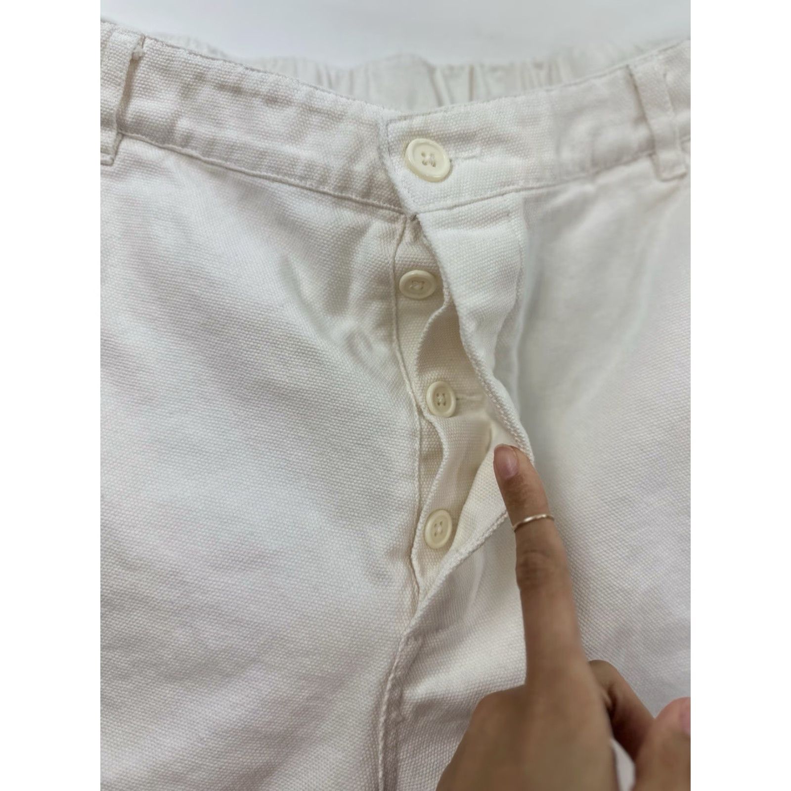 Asos ASOS Shorts Men’s 38 White Chino Elastic Waist Summer Casual Beach Golf City American Outdoor Mens Size US 38 / EU 54 - 3 Thumbnail