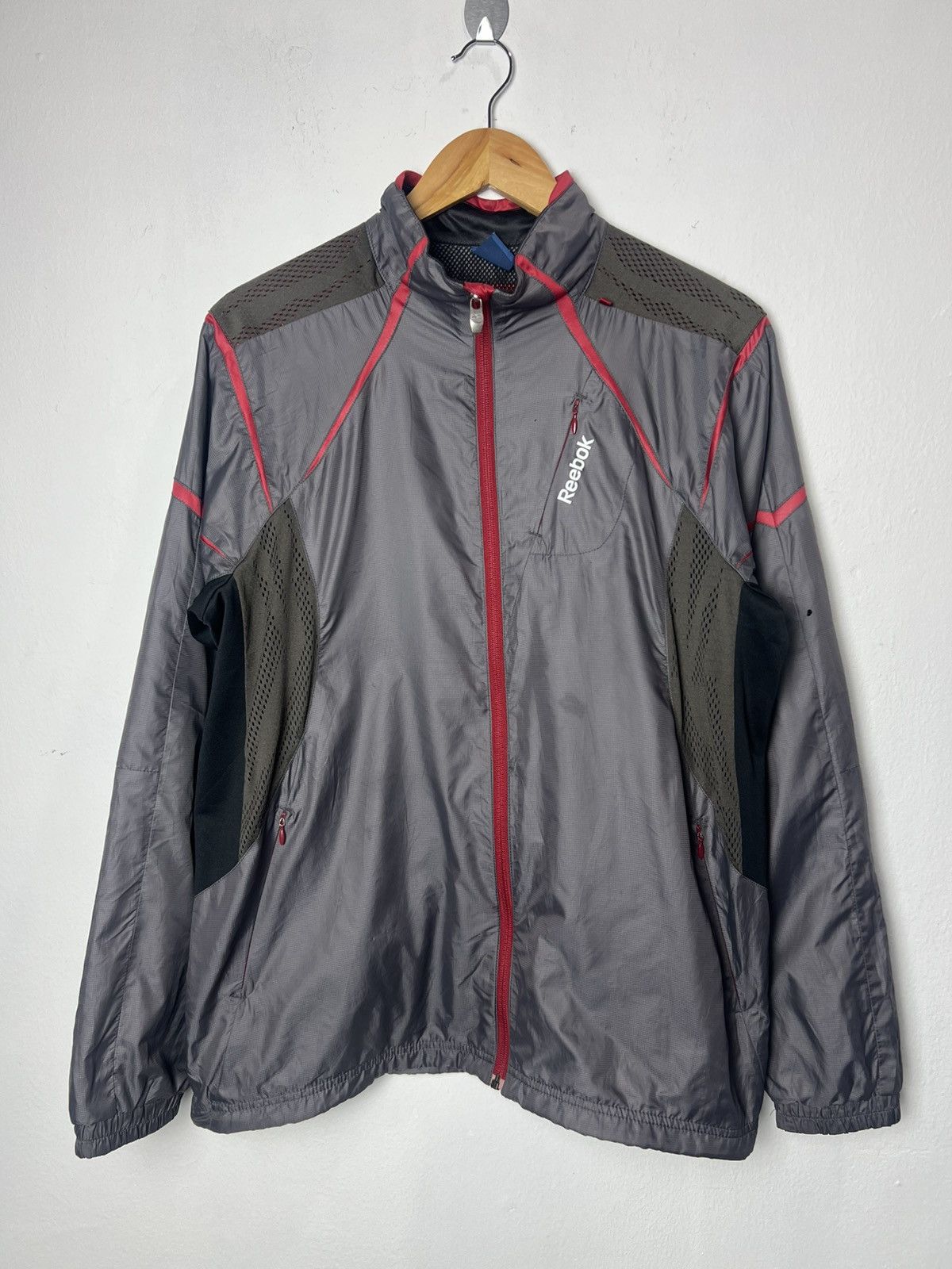 Reebok Reebok Activewear Windbreaker Size US L / EU 52-54 / 3 - 1 Thumbnail
