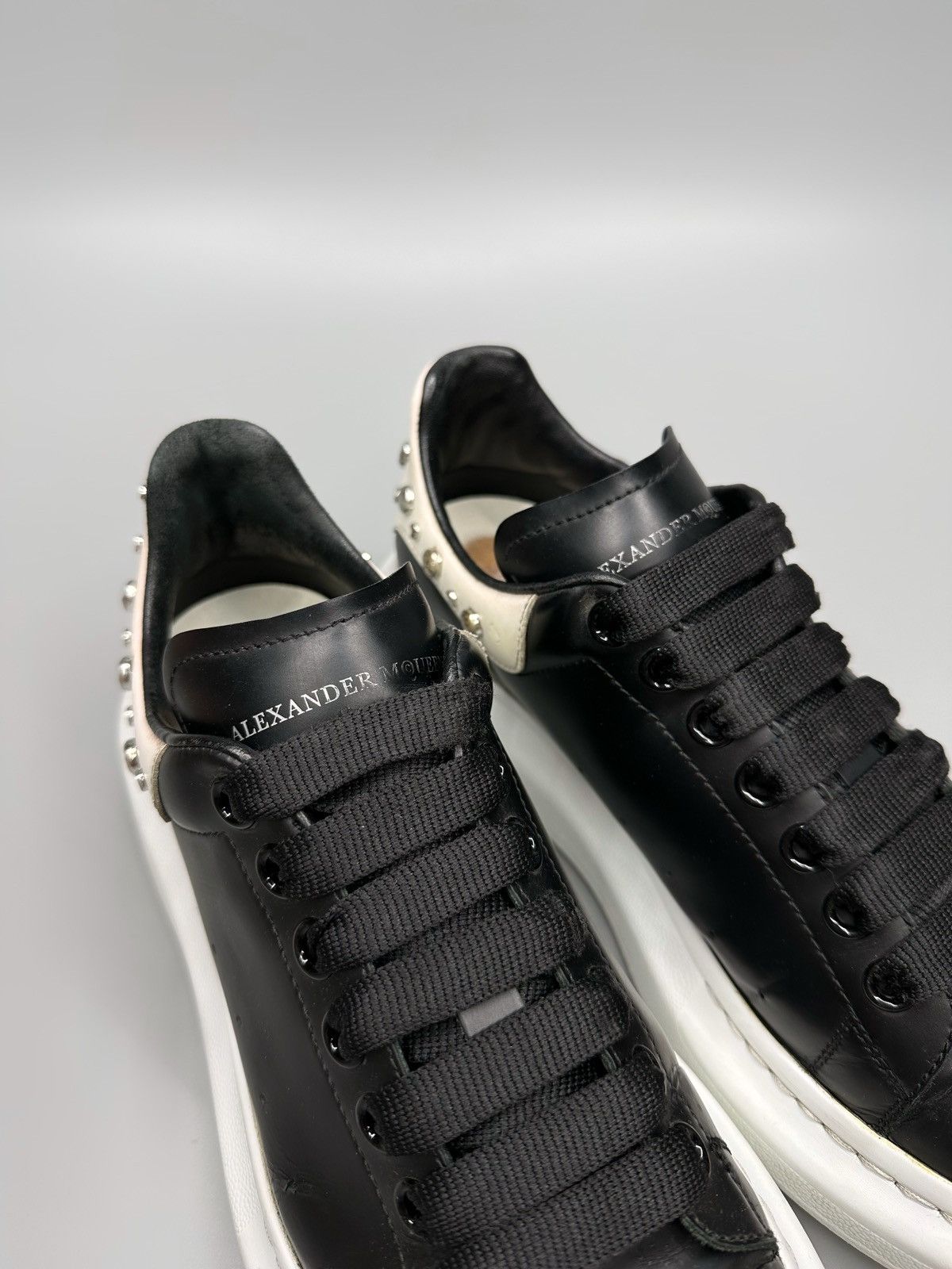 Alexander McQueen Alexander McQueen Studded Sneakers Owersized Size US 7 / EU 40 - 5 Thumbnail