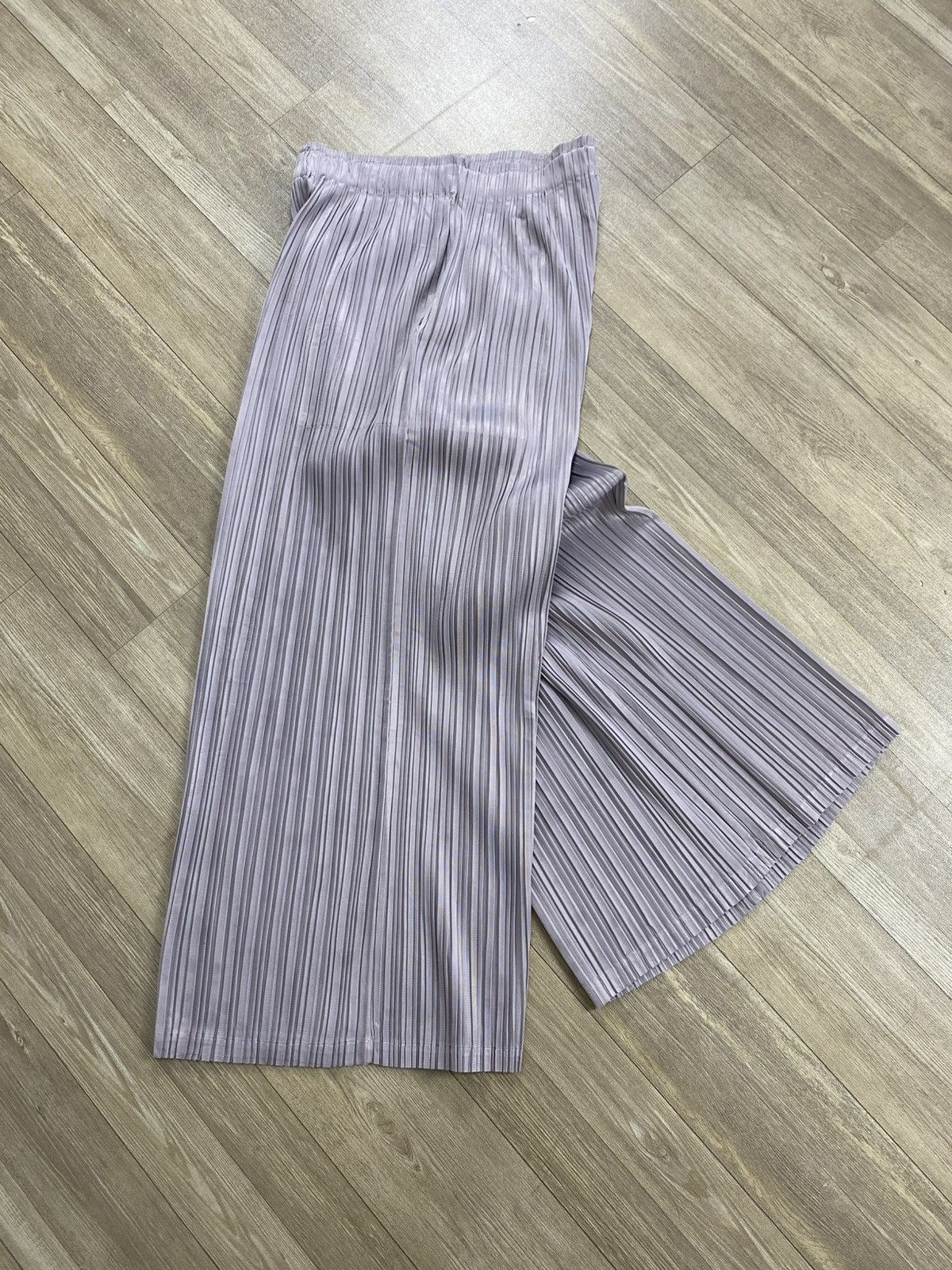 Pleats Please Issey Miyake Vintage Pleats Please Issey Miyake Wide Leg Pants Dark Gray Size US 28 / EU 44 - 18 Thumbnail