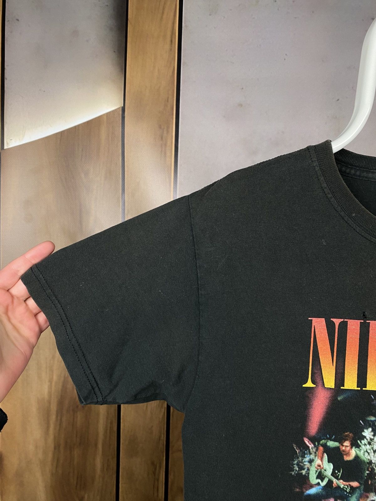 Nirvana 🎸Vintage 2006 T-Shirt Nirvana Kurt Cobain Unplugged Photo🎸 Size US S / EU 44-46 / 1 - 6 Thumbnail