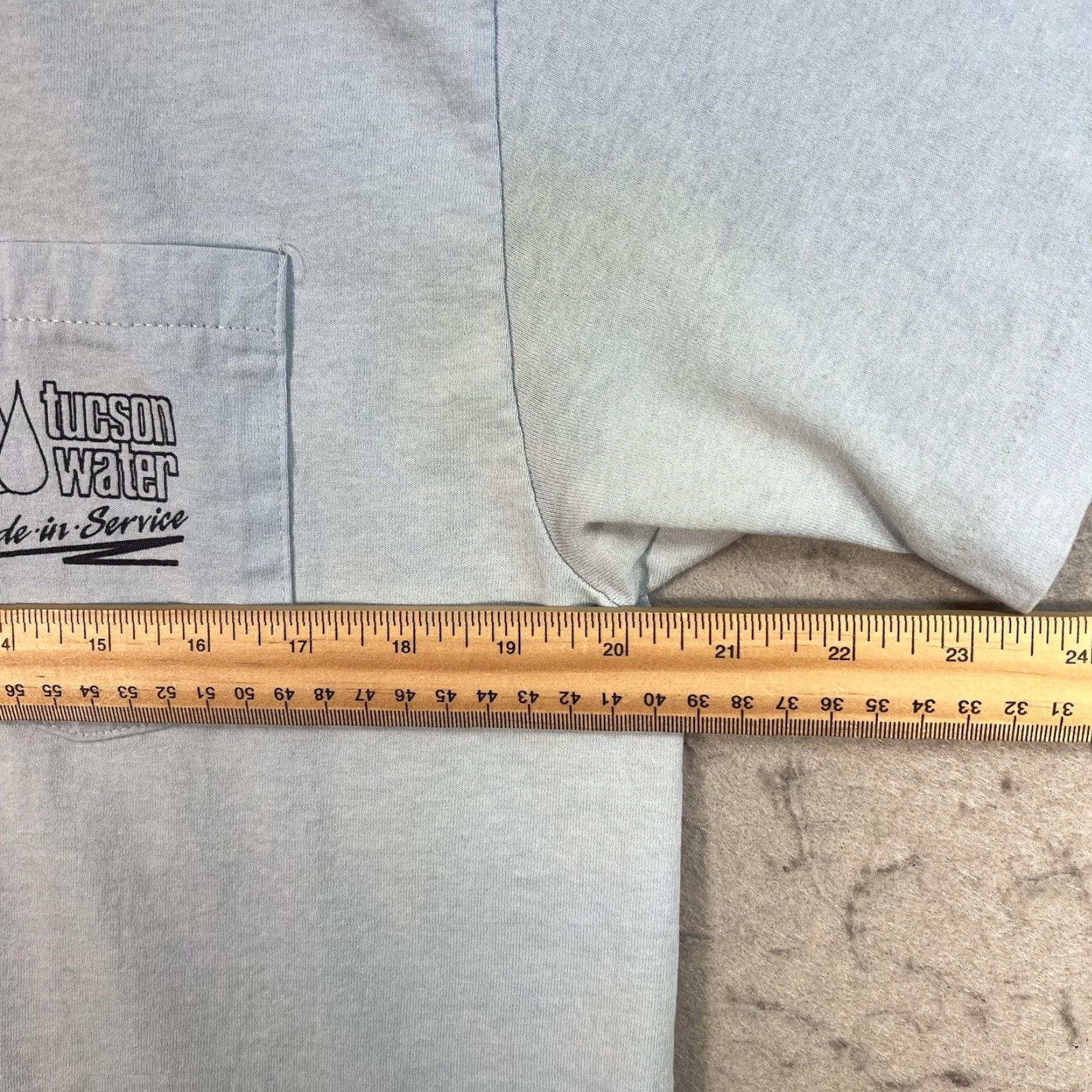 Hanes VINTAGE 80s Tucson Arizona Water Pride In Service Pocket T Shirt Adult Large Blue Hanes Cotton Blend Graphic Tee Mens Large Uri? Size US L / EU 52-54 / 3 - 2 Thumbnail