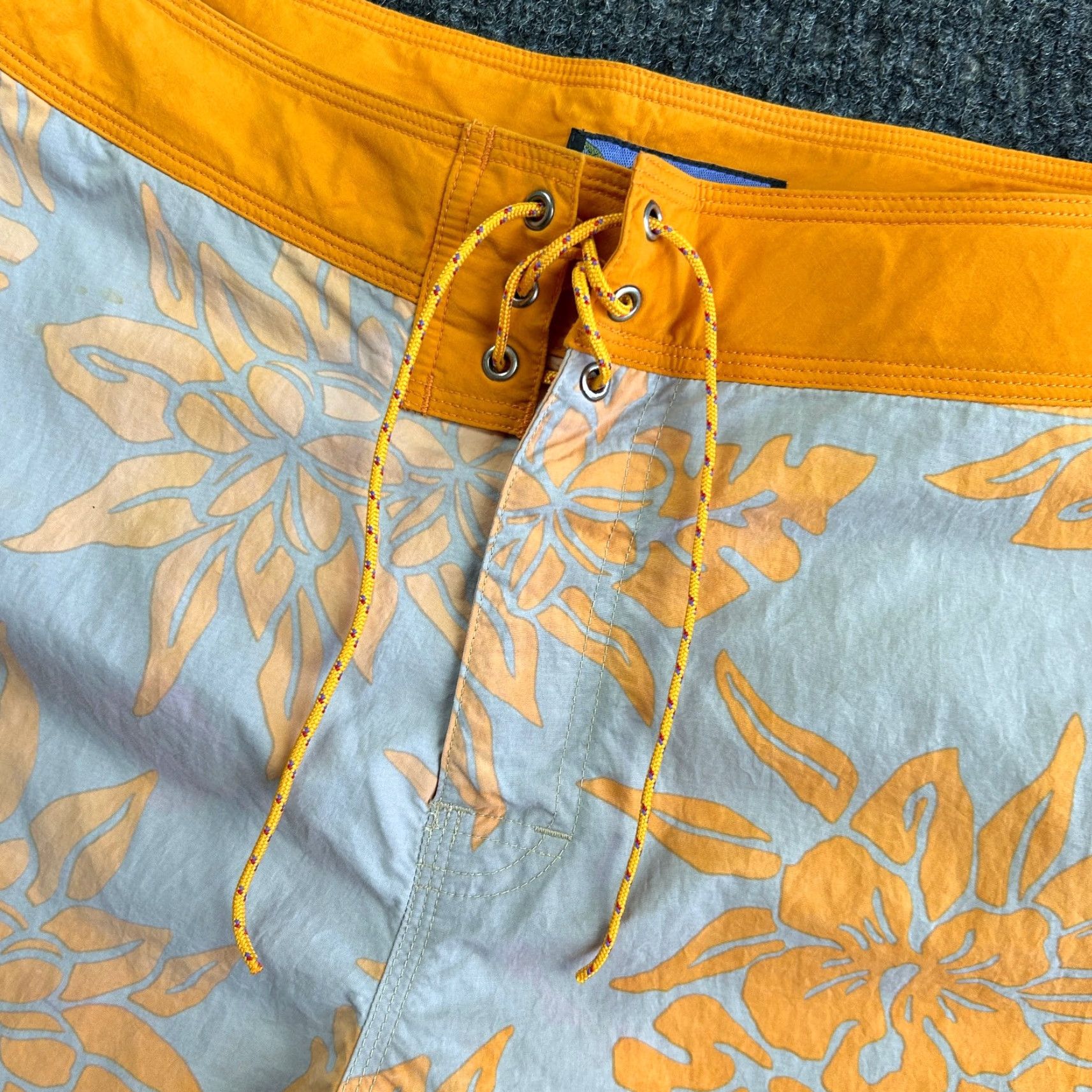 Patagonia VINTAGE Patagonia Pataloha Board Shorts Swim Trunks 38 Orange Floral Print - Men’s Bottom ... Size US 38 / EU 54 - 4 Thumbnail