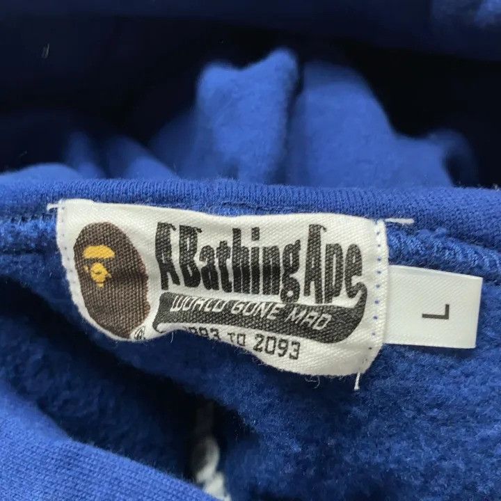 Bape BAPE Embroidered Logo Relaxed Hoodie Size US L / EU 52-54 / 3 - 3 Thumbnail
