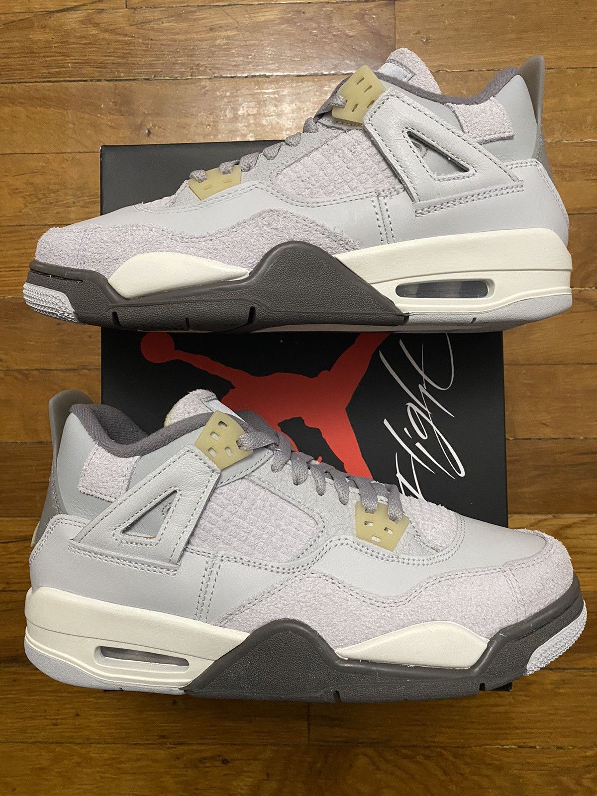 Jordan Brand × Nike Size 7Y / 8.5W - Air Jordan 4 Retro Photon Dust Grey GS Size US 8.5 / IT 38.5 - 2 Thumbnail