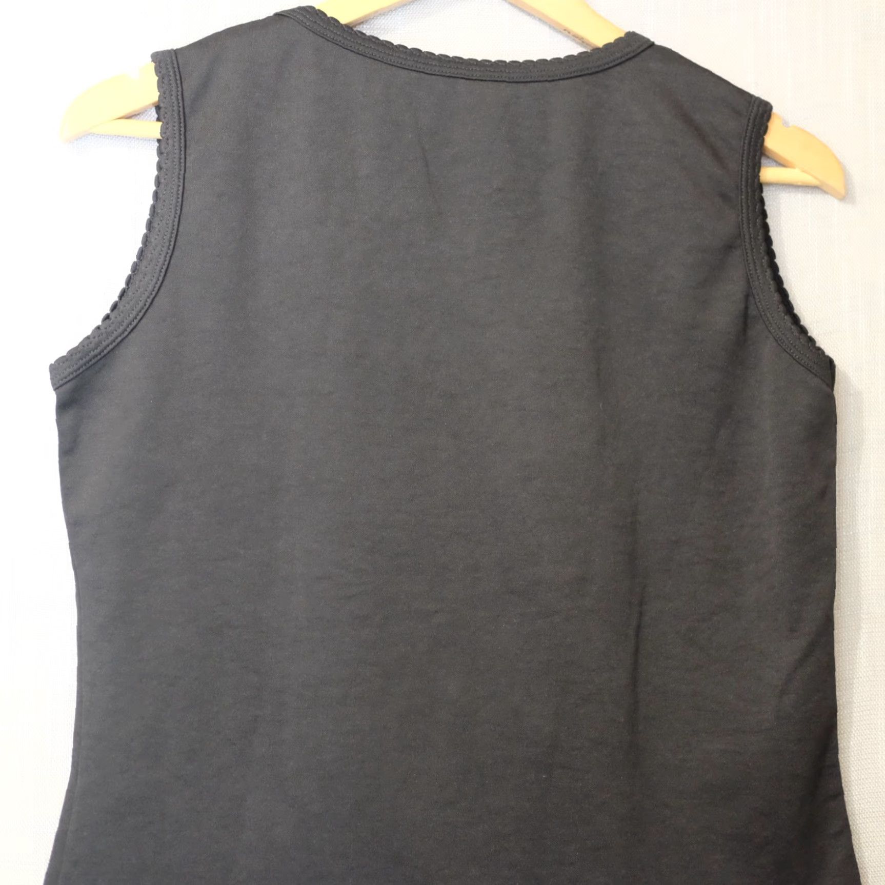 Vintage EUC Secret Treasures Tank Top Black Cotton/Poly Womens L Tank Top Camisole Sleeveless Scoop Neck PULLOVER Lightweight Stretch Modern Casual Womens L Size L / US 10 / IT 46 - 5 Thumbnail