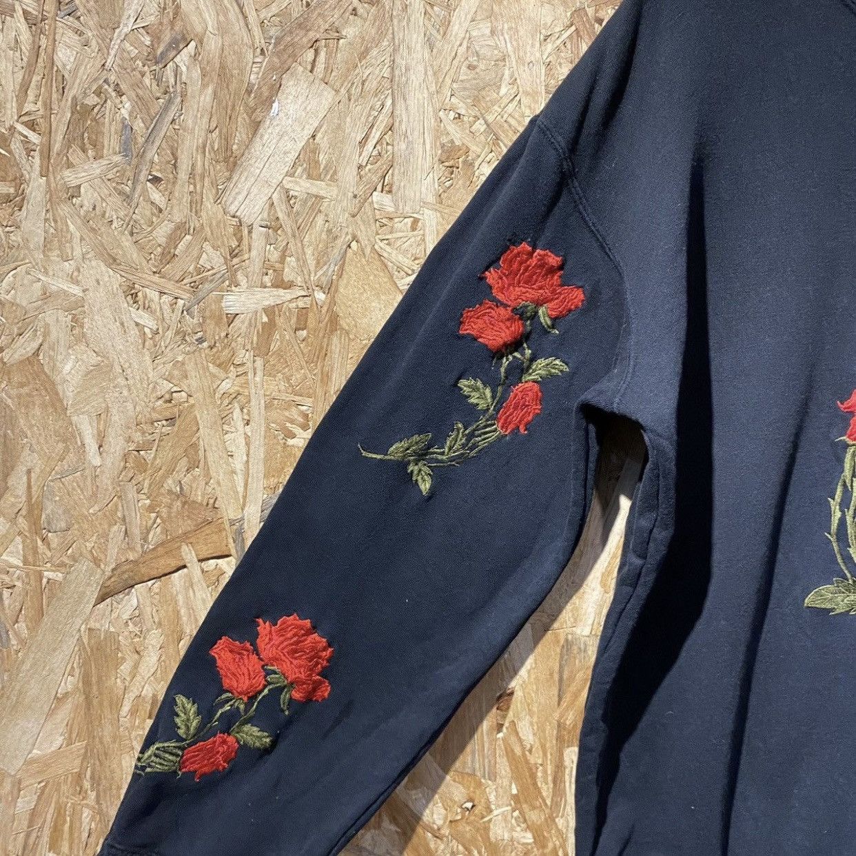 Hysteric Glamour Hysteric Glamour Embroidered Big Rose Sweatshirts Size US L / EU 52-54 / 3 - 4 Thumbnail