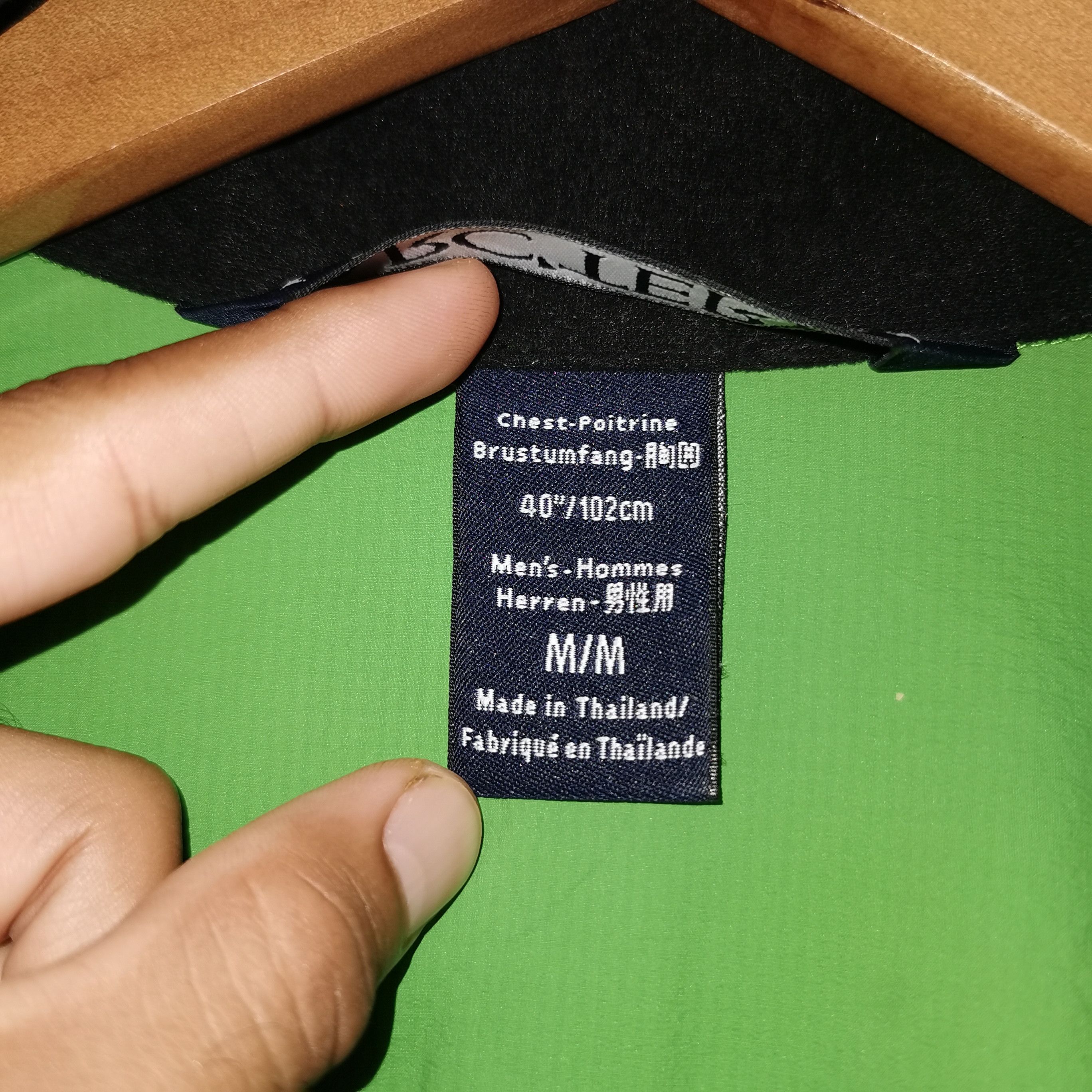 Arc'teryx ARC’TERYX WINDBREAKER LIGHT JACKET size M Size US M / EU 48-50 / 2 - 7 Thumbnail