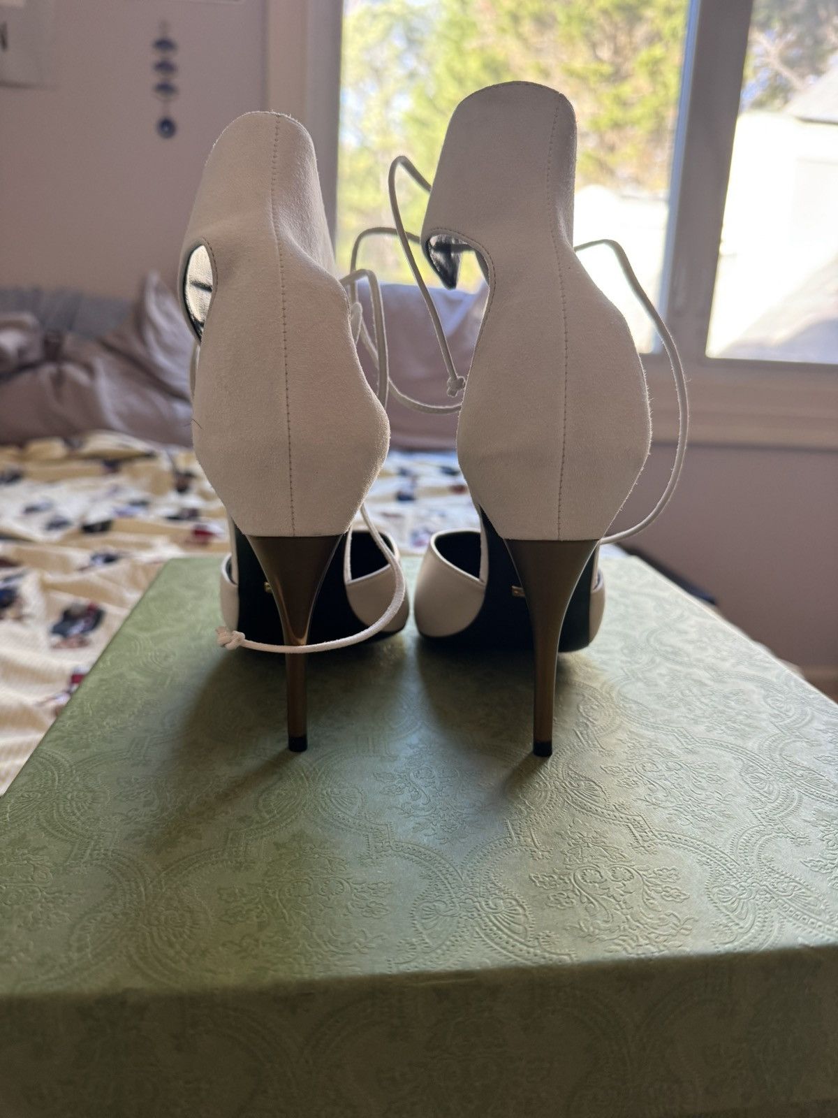 Gucci Gucci Kid Scamosciato heel in Napa Charlott/ Mystic White Size US 9 / IT 39 - 4 Thumbnail