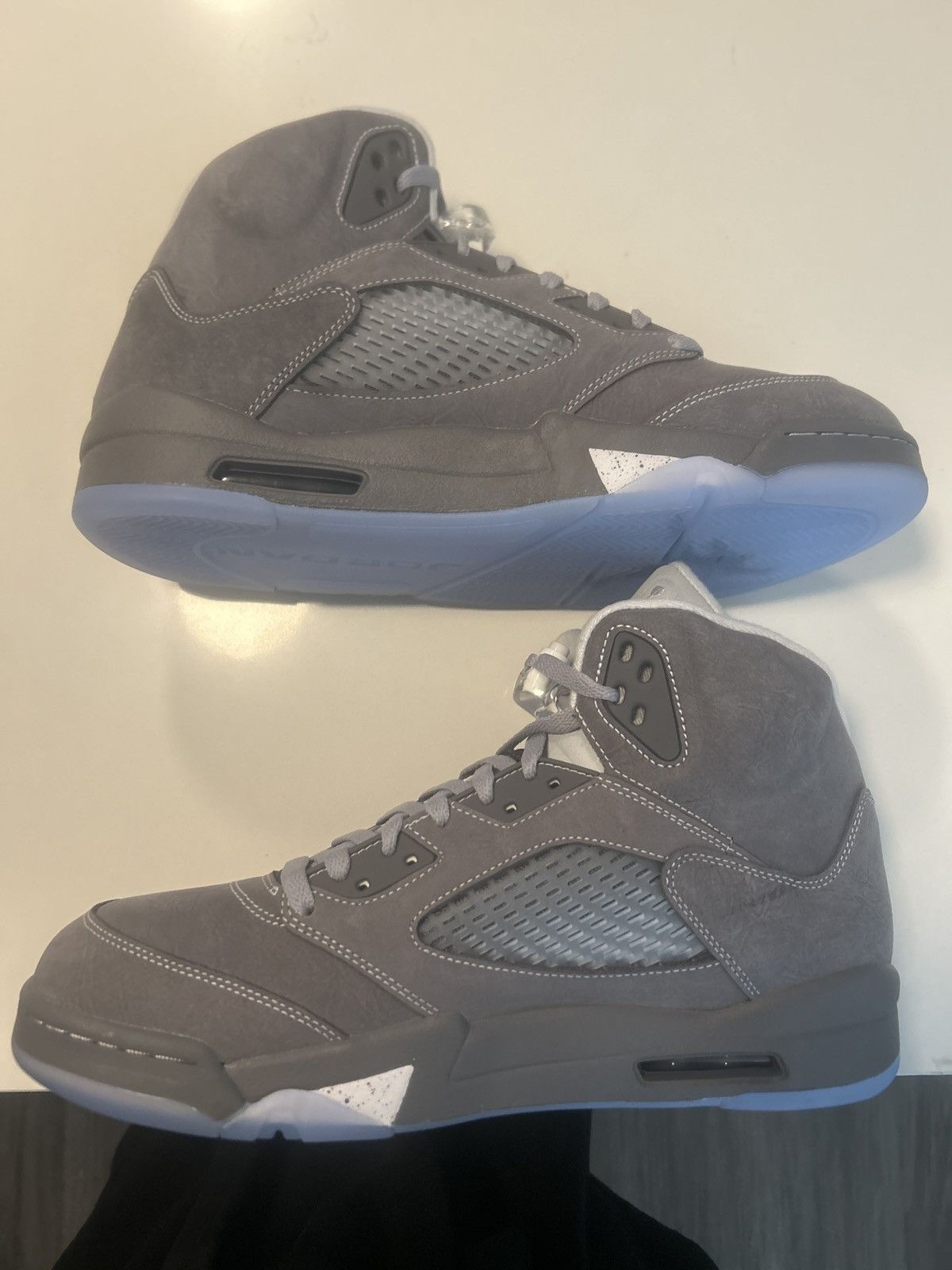 Jordan Brand Jordan 5 wolf grey Size US 12 / EU 45 - 2 Thumbnail