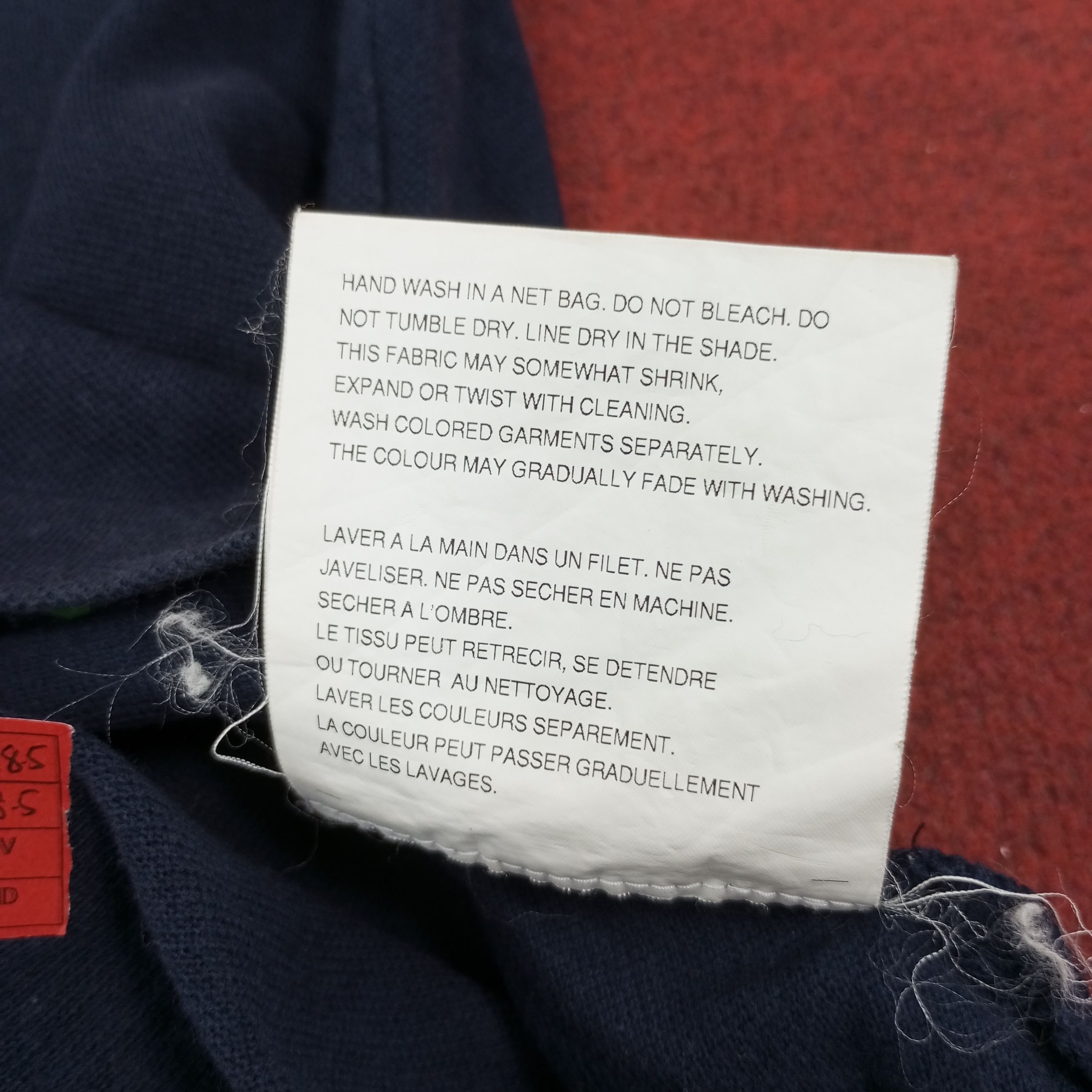 Comme des Garcons Comme Des Garcons Play Japanese Fashion Brand Polos Size US M / EU 48-50 / 2 - 8 Thumbnail