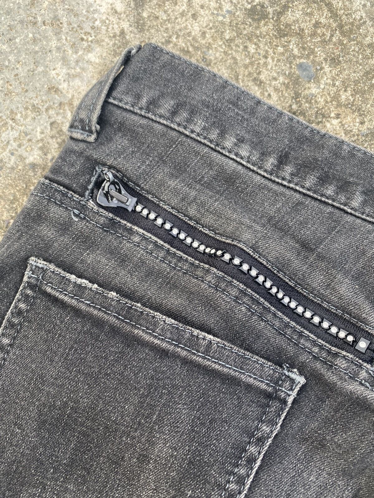 uniform experiment UE Skinny Phyton Label Jeans Size 32" / US 10 / IT 46 - 9 Thumbnail