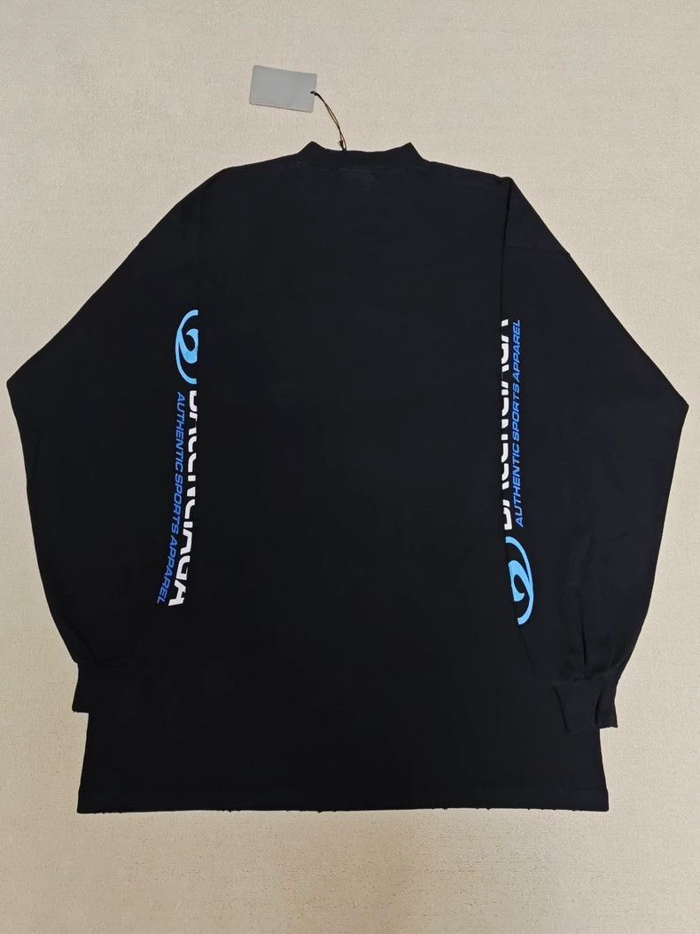 Balenciaga Balenciaga 23fw surfing logo letter printed round neck long Size US M / EU 48-50 / 2 - 2 Thumbnail