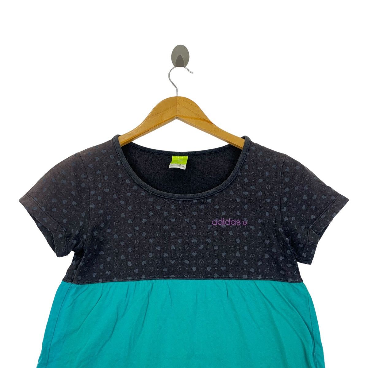 Adidas ADIDAS NEO LABEL Love Logo Patchwork Blouse Tee Shirt Size S / US 4 / IT 40 - 2 Thumbnail