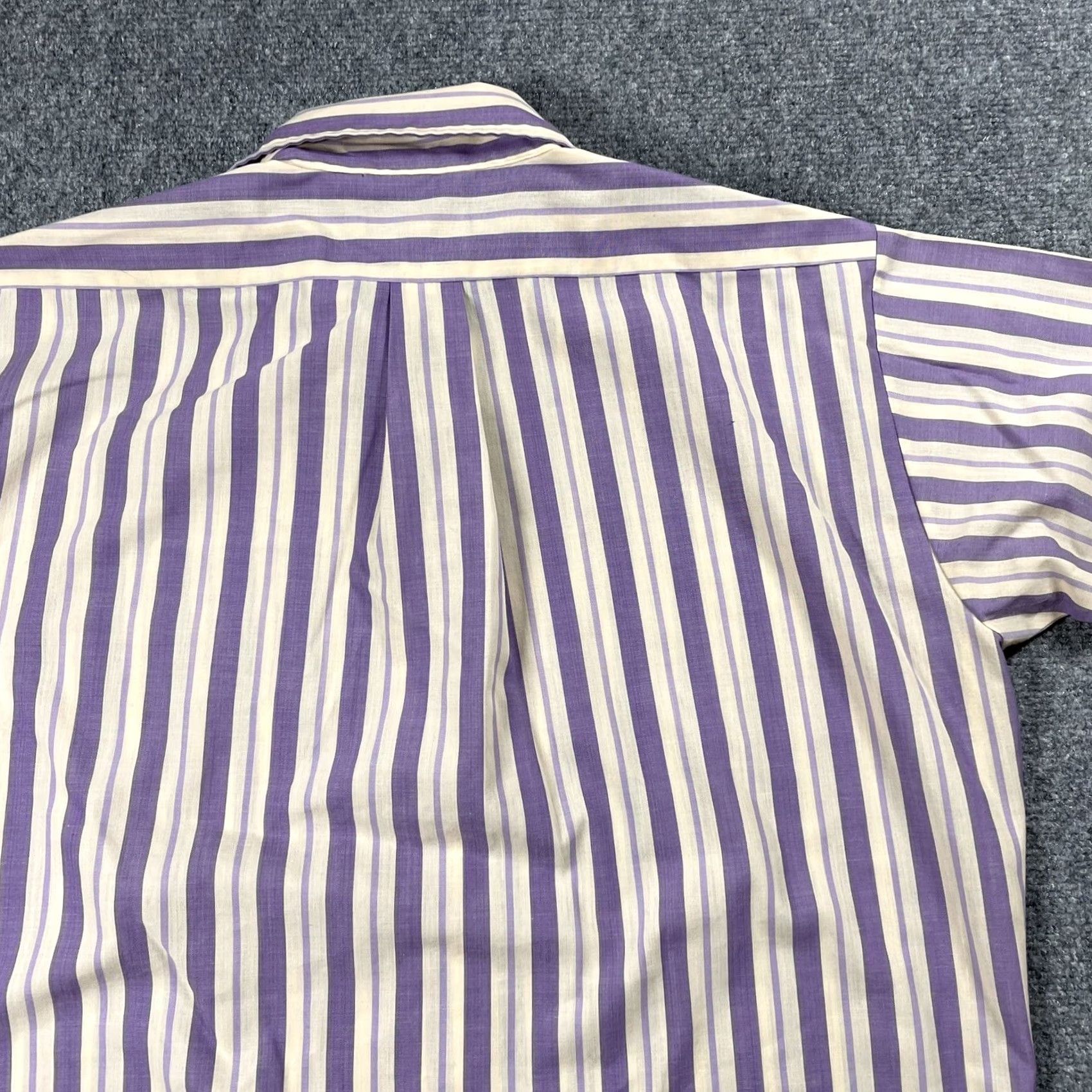 Vintage VINTAGE Puritan Shirt Striped Purple 60s Short Sleeve Large Button-Front Mod/GoGo Mens Size US L / EU 52-54 / 3 - 7 Thumbnail