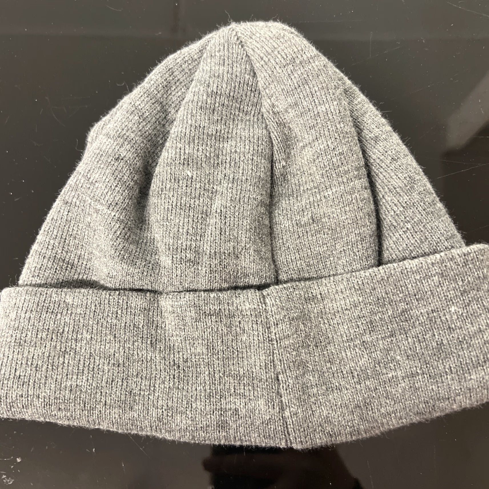 Urban Outfitters NWT Urban Outfitters Rainbow Heart Beanie Gray Size ONE SIZE - 3 Thumbnail
