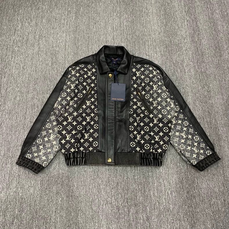 Louis Vuitton LOUIS VUITTON Short Leather Jacket with Patchwork jacket Size XS / US 0-2 / IT 36-38 - 1 Thumbnail