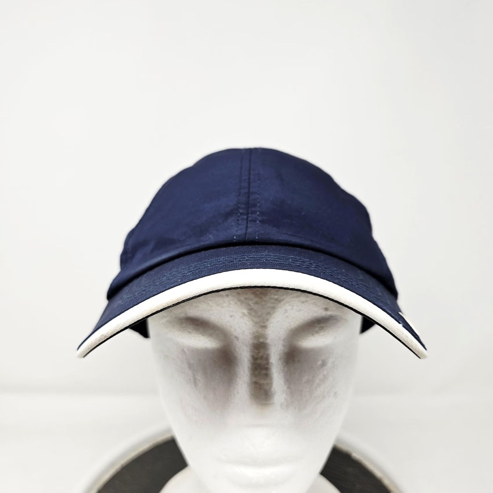Nike Item Specifications: Brand: Nike Size ONE SIZE - 2 Thumbnail