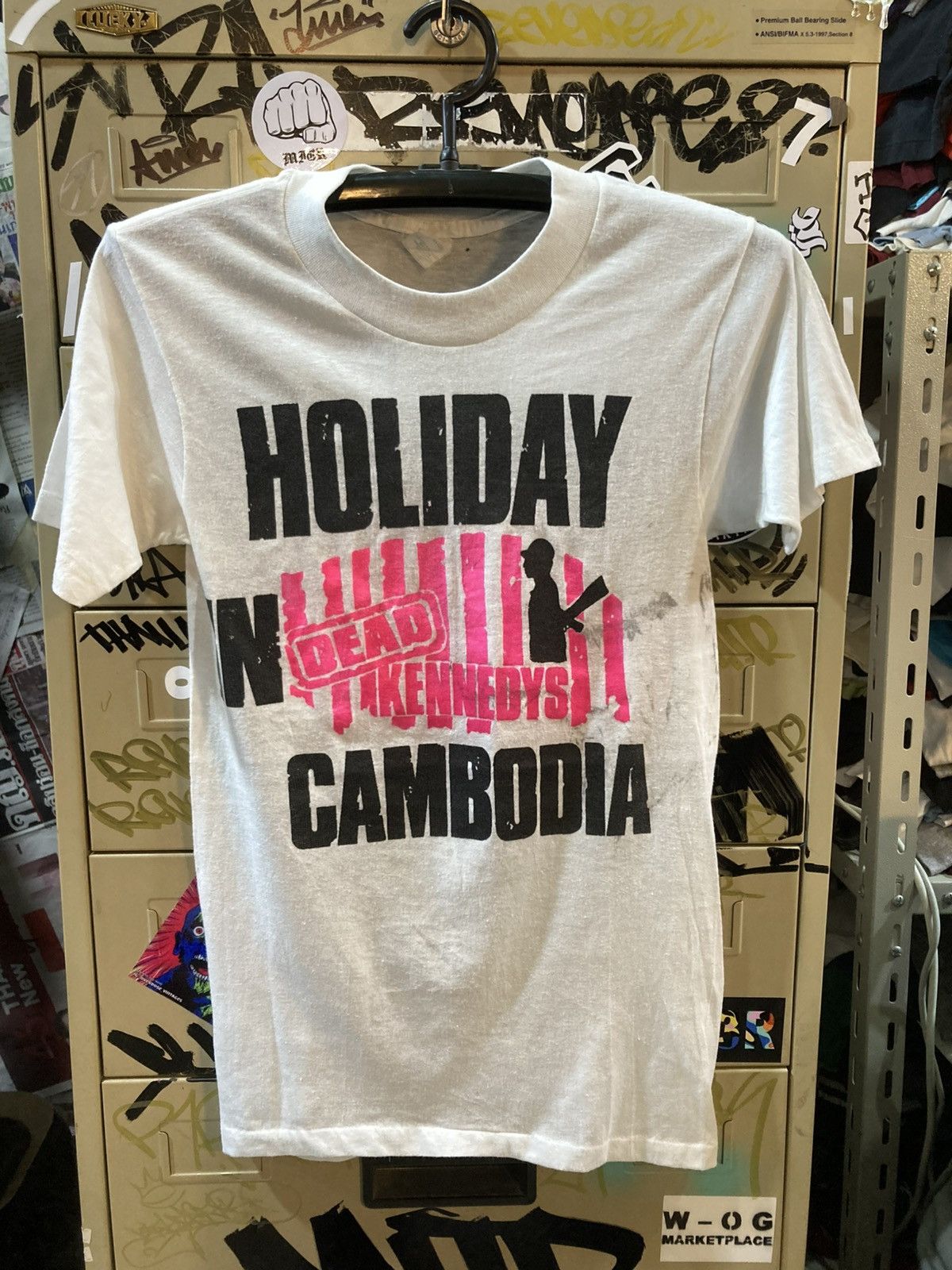 Band Tees Dead Kennedys Holiday Cambodia Tee Size US S / EU 44-46 / 1 - 1 Thumbnail