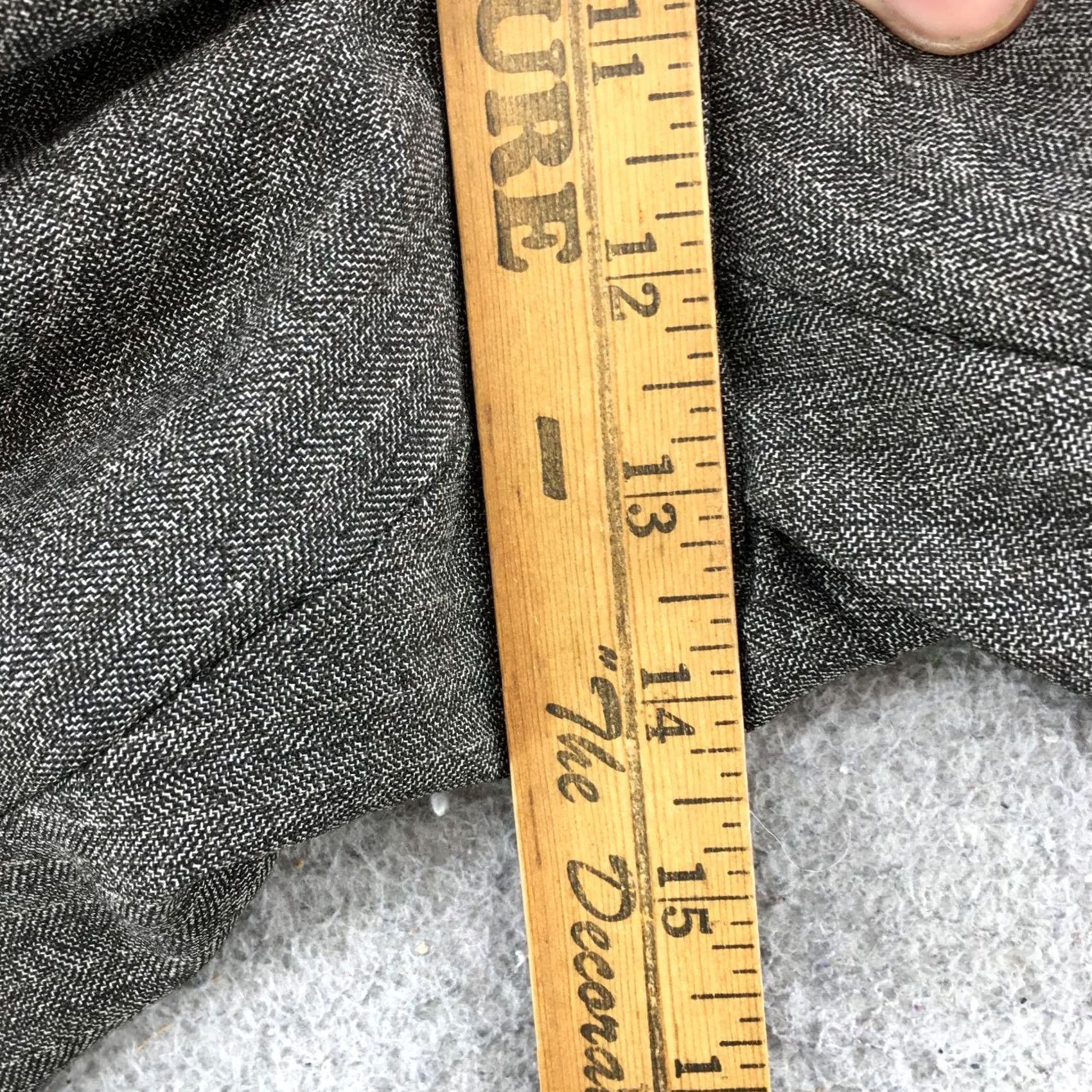 Banana Republic Banana Republic Dress Pants Mens 38/30 Gray Wool Blend Flat Front Mid Rise Zip Pants Mens Regular Gray Wool Blend Flat Front Zip Size US 38 / EU 54 - 6 Thumbnail