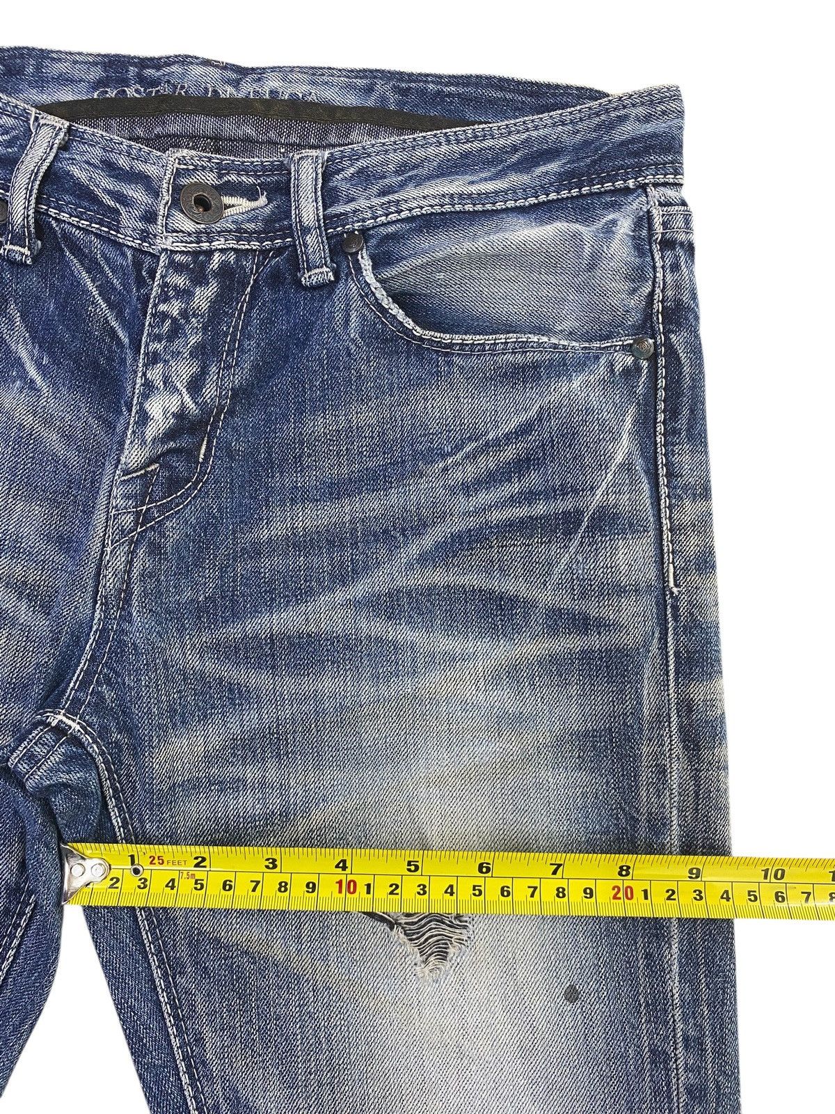 GOSTAR DE FUGA GOSTARDE FUGA Light Wash Whiskered Style Flare Leg Jeans Size US 30 / EU 46 - 7 Thumbnail