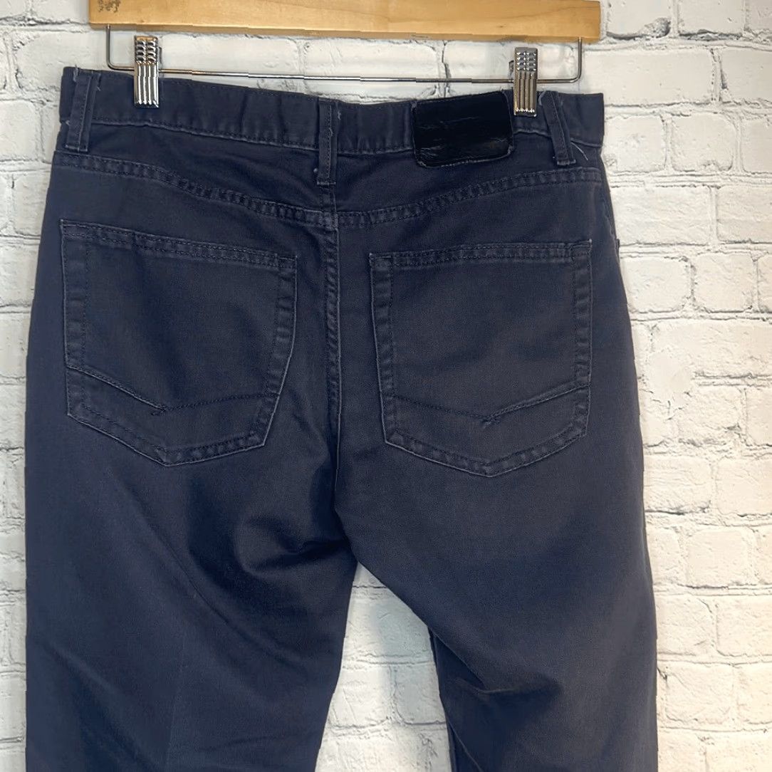 Vans VANS Off the Wall Gray Chino Pants Mens 31 Green 30 Inseam Regular 4RRC2PE Size US 31 - 6 Thumbnail