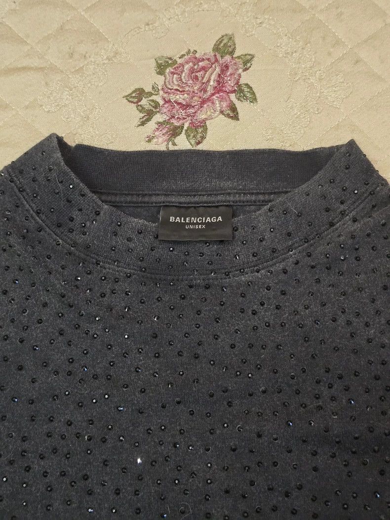 Balenciaga Balenciaga Rhinestone Full Print Short Sleeve T-shirt Size US L / EU 52-54 / 3 - 2 Thumbnail