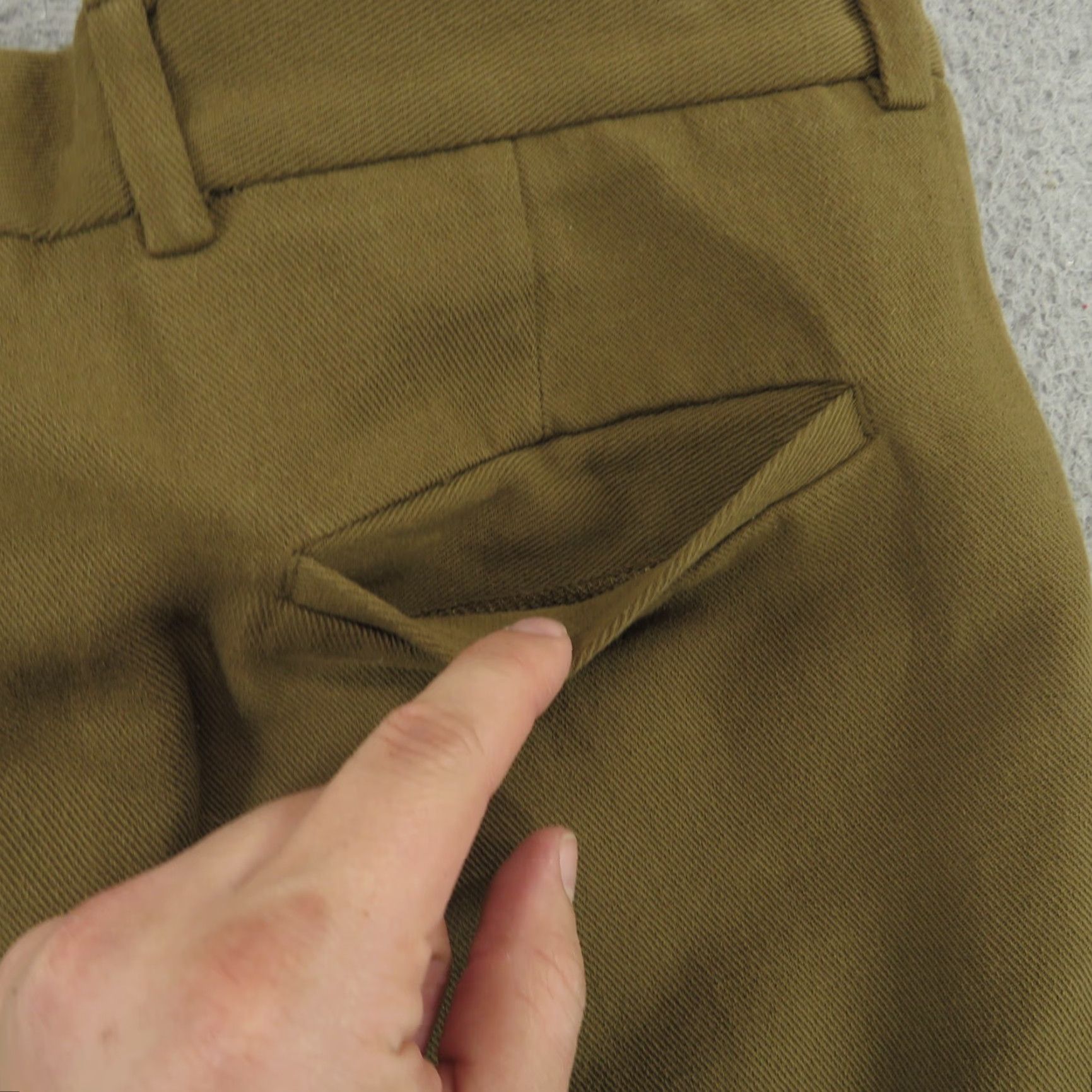Sandro Sandro Paris Shorts Mens 34 (44) Camel Brown Cotton Twill Designer Chino 9" Andy Size US 44 / EU 60 - 3 Thumbnail