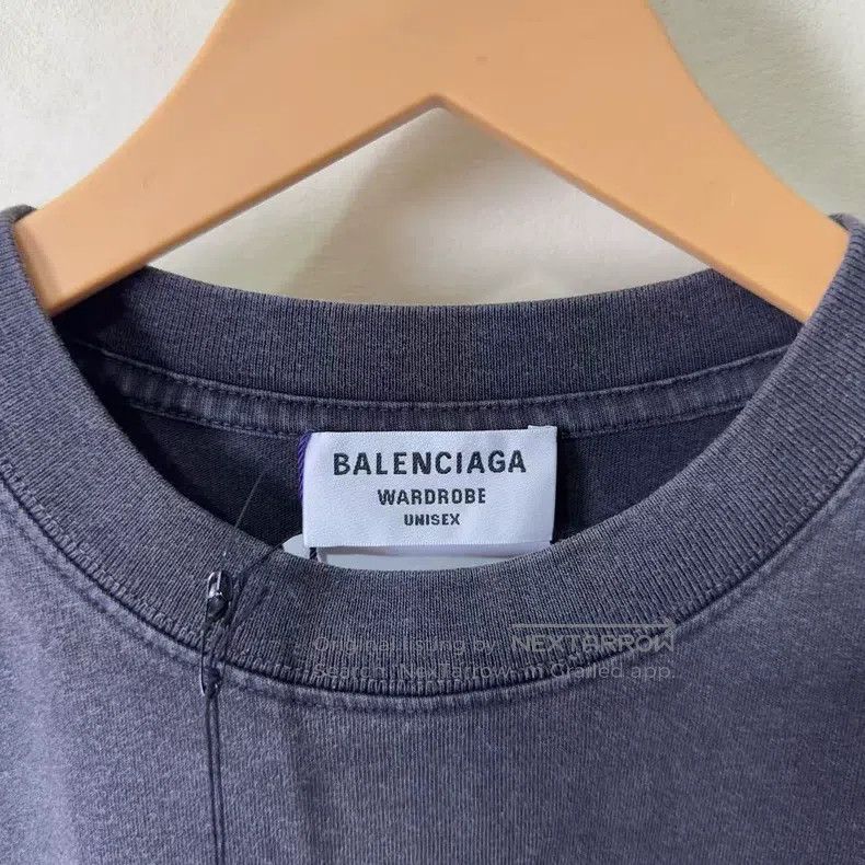 Balenciaga Balenciaga Black Front and Back Embroidered Logo Short Sle Size US S / EU 44-46 / 1 - 2 Thumbnail