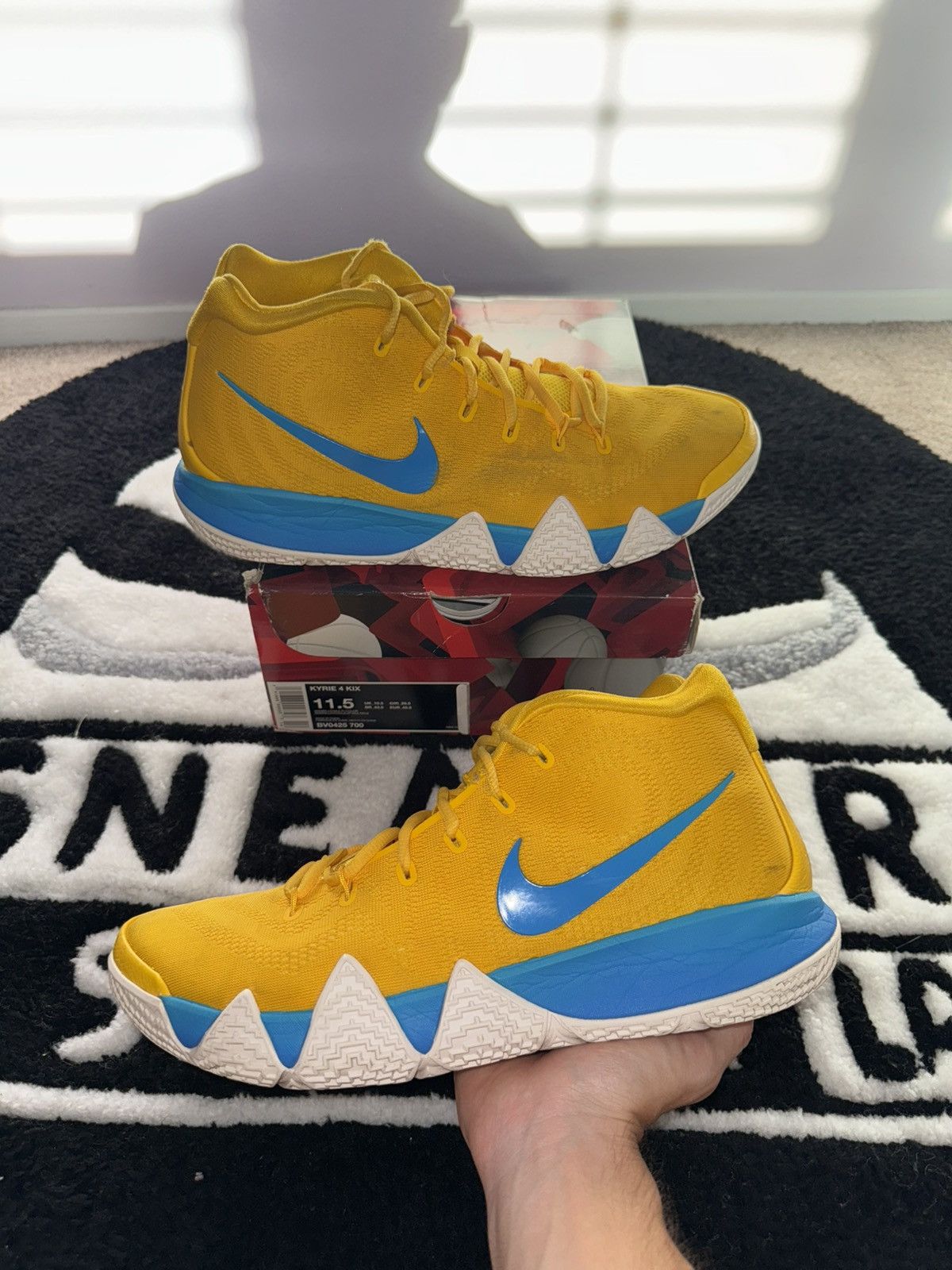 Nike Kyrie Kix (Size
