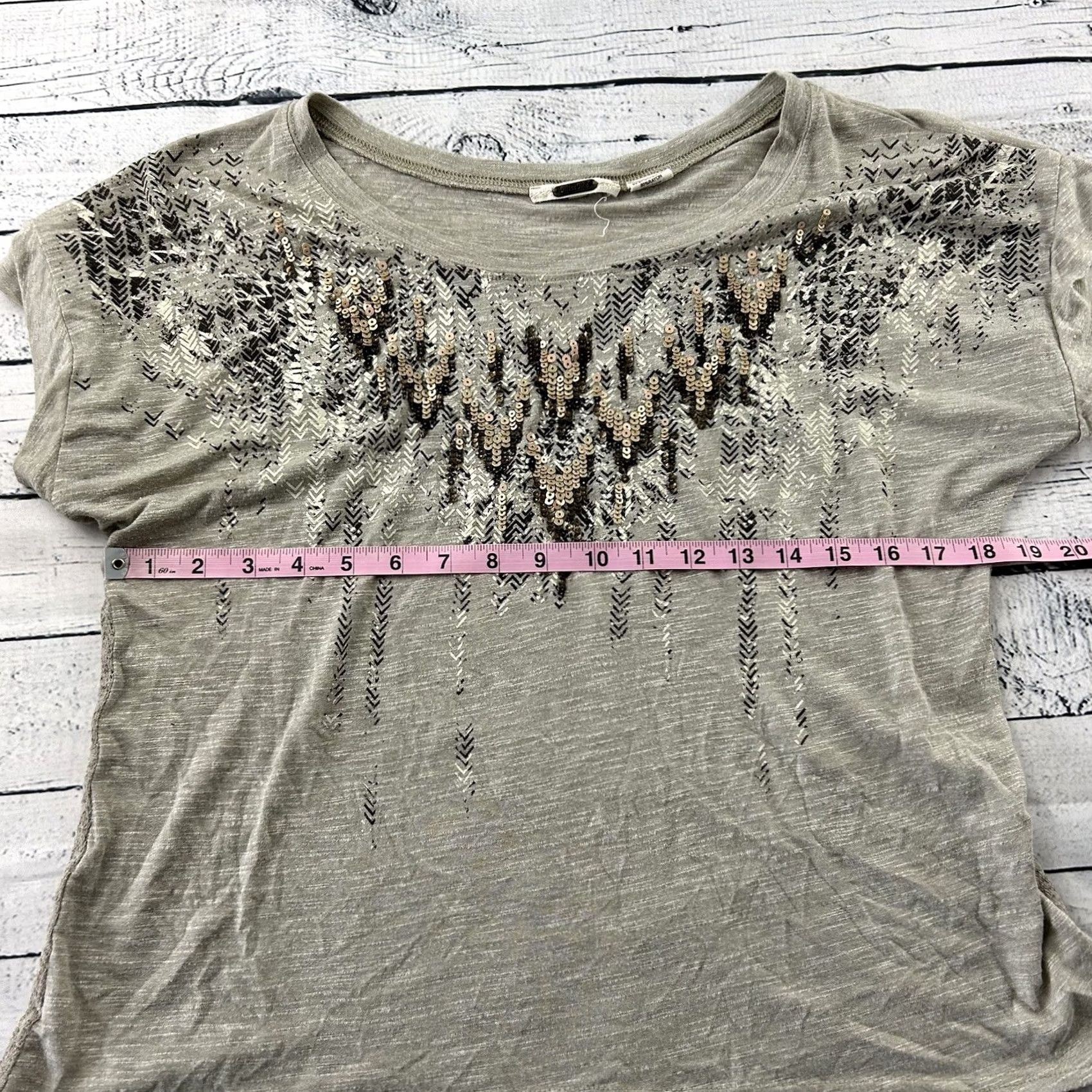 Miss Me Miss Me Gold Short Sleeve Top Women's M Blouse Gold Shirt Women MS Short Sleeve Modern Metal Theme Modern Gold Miss Me Women M Size M / US 6-8 / IT 42-44 - 4 Thumbnail